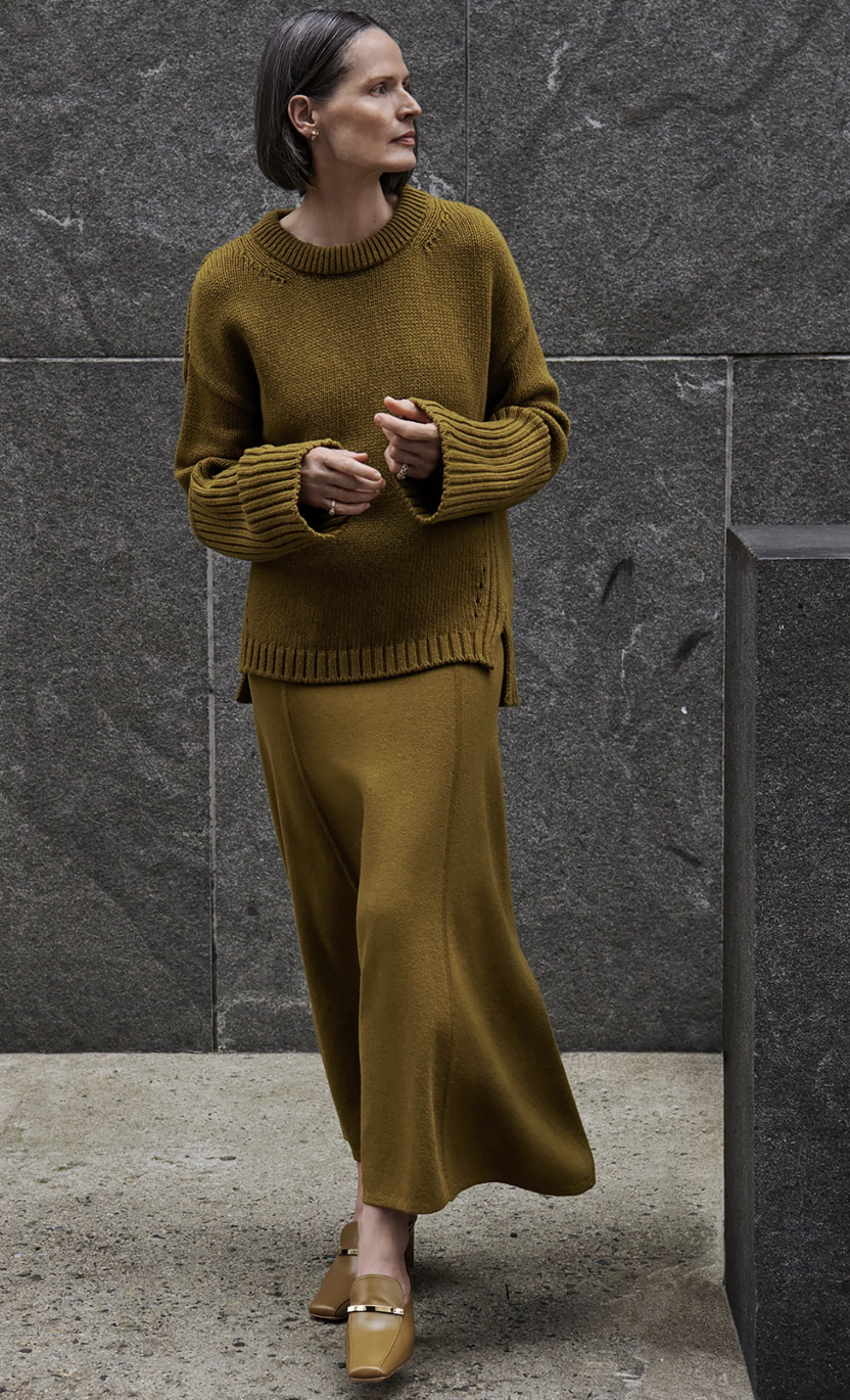 Goop Gwyn The Long-Cuff Crew Sweater size M