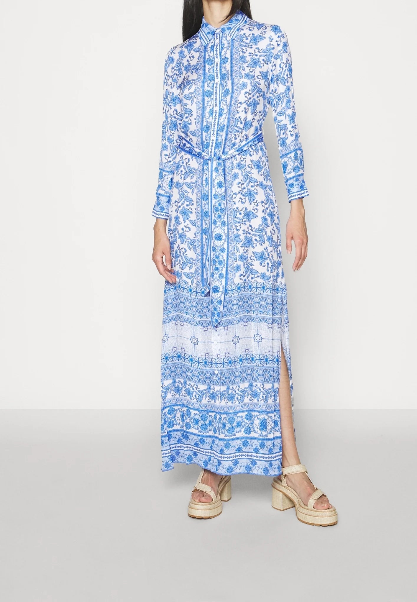 Alice and Olivia Chassidy Maxi Shirtdress size S