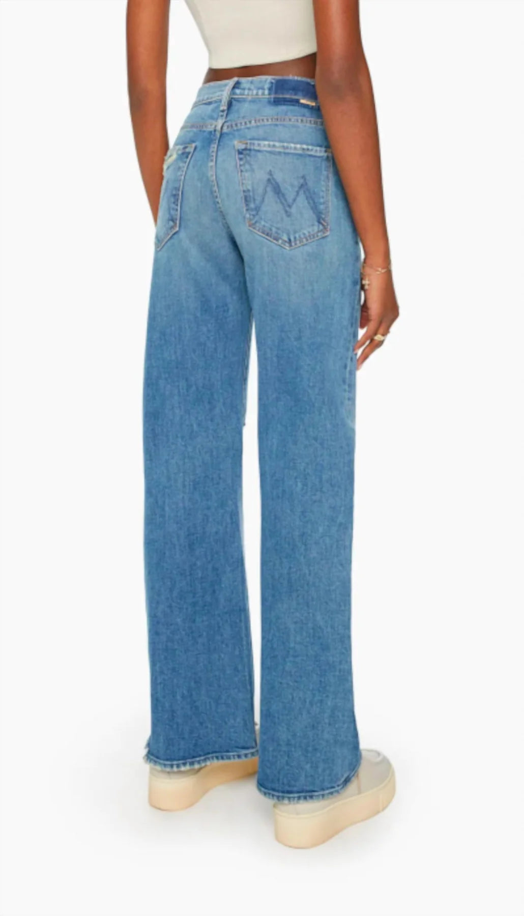 Mother The Lasso Sneak Chew Jeans in Just Horsin' Around Wash in size 26