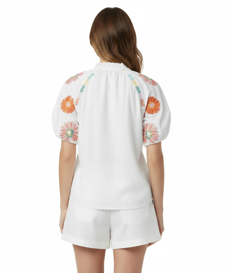 THML White Seersucker Puff Sleeve Embroidered Top size XS