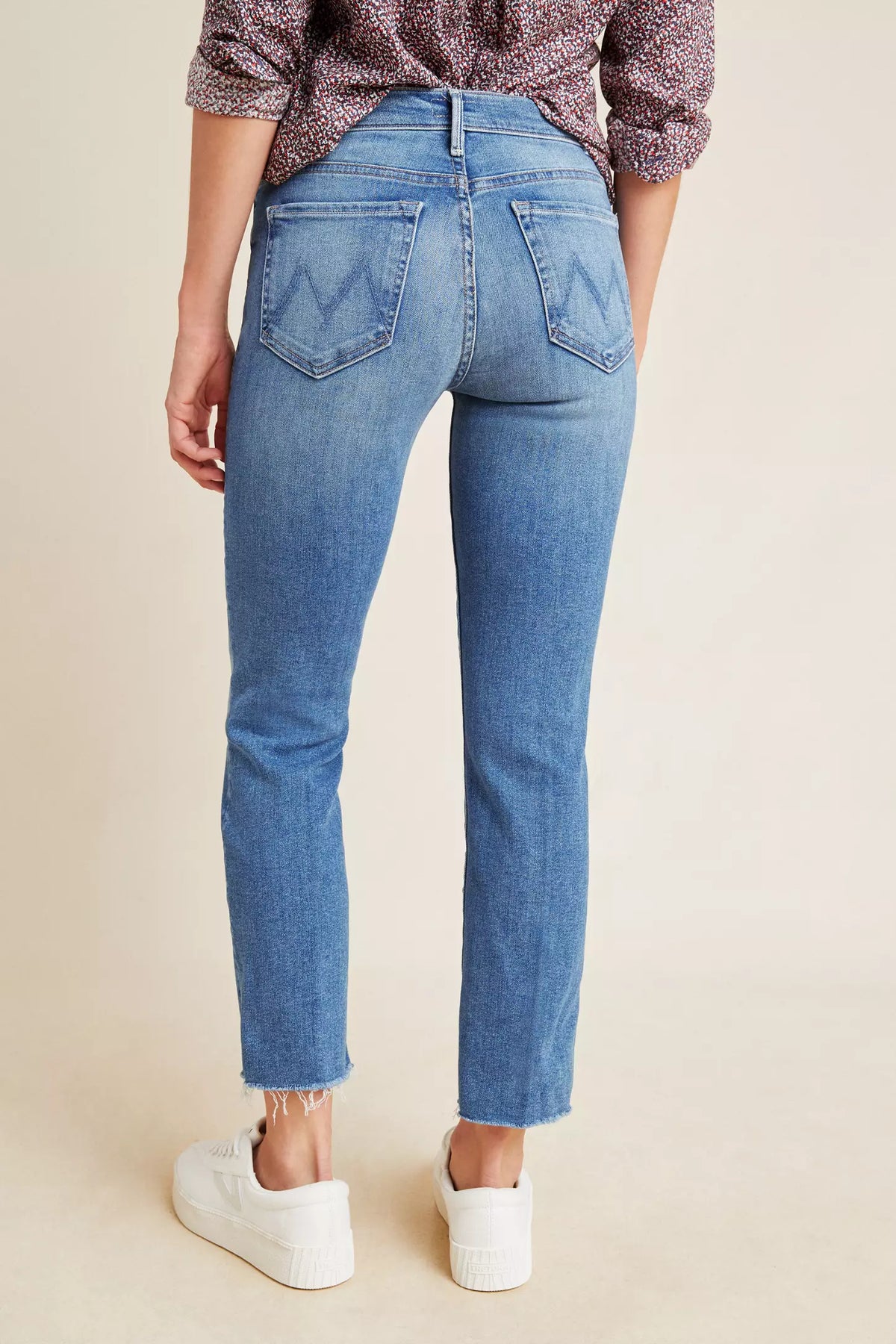 Mother The Rascal Ankle Fray Jeans in Opposites Attract Wash size 32