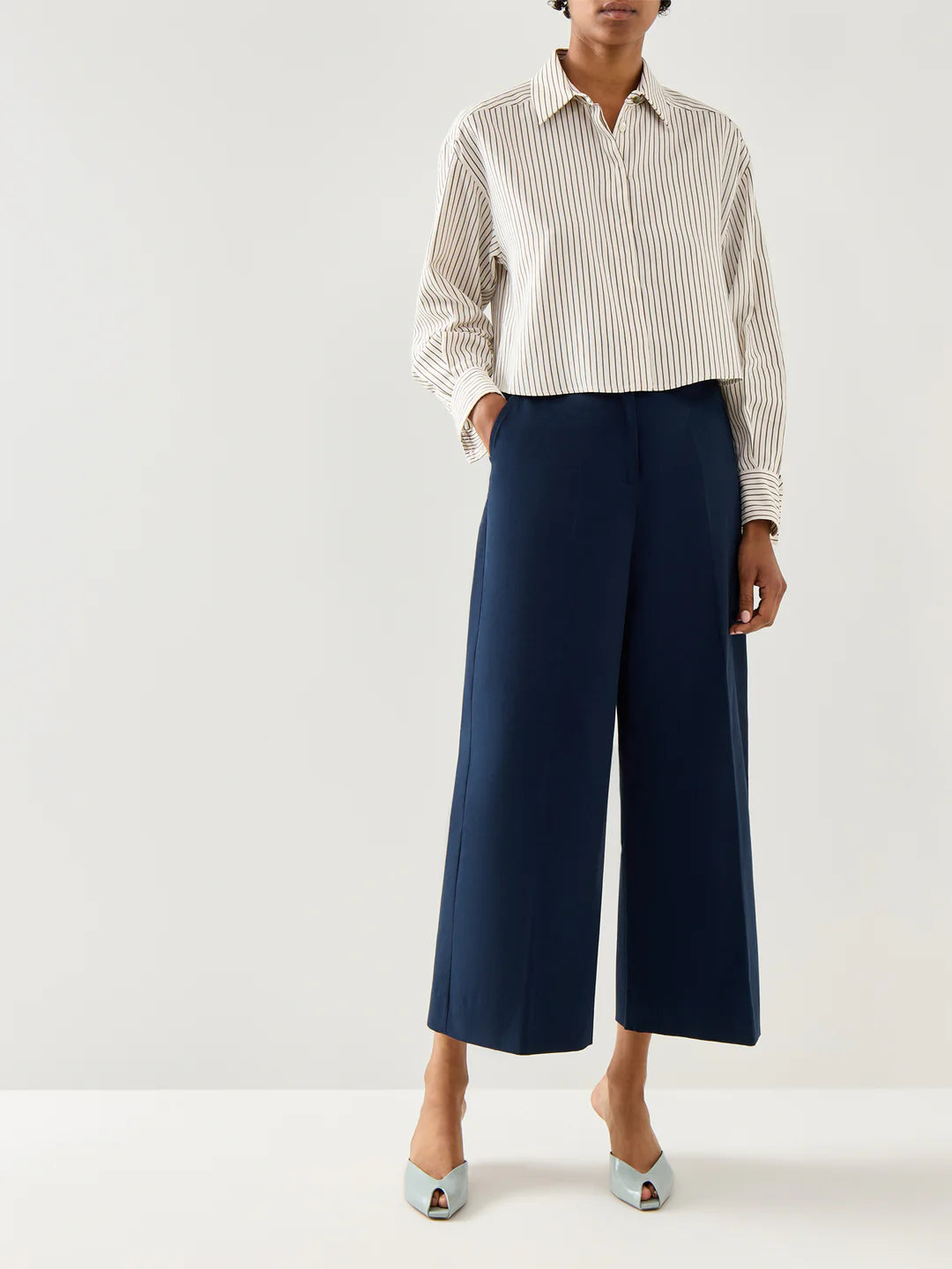 Marella Duke Cropped Pinstripe Shirt White size 4