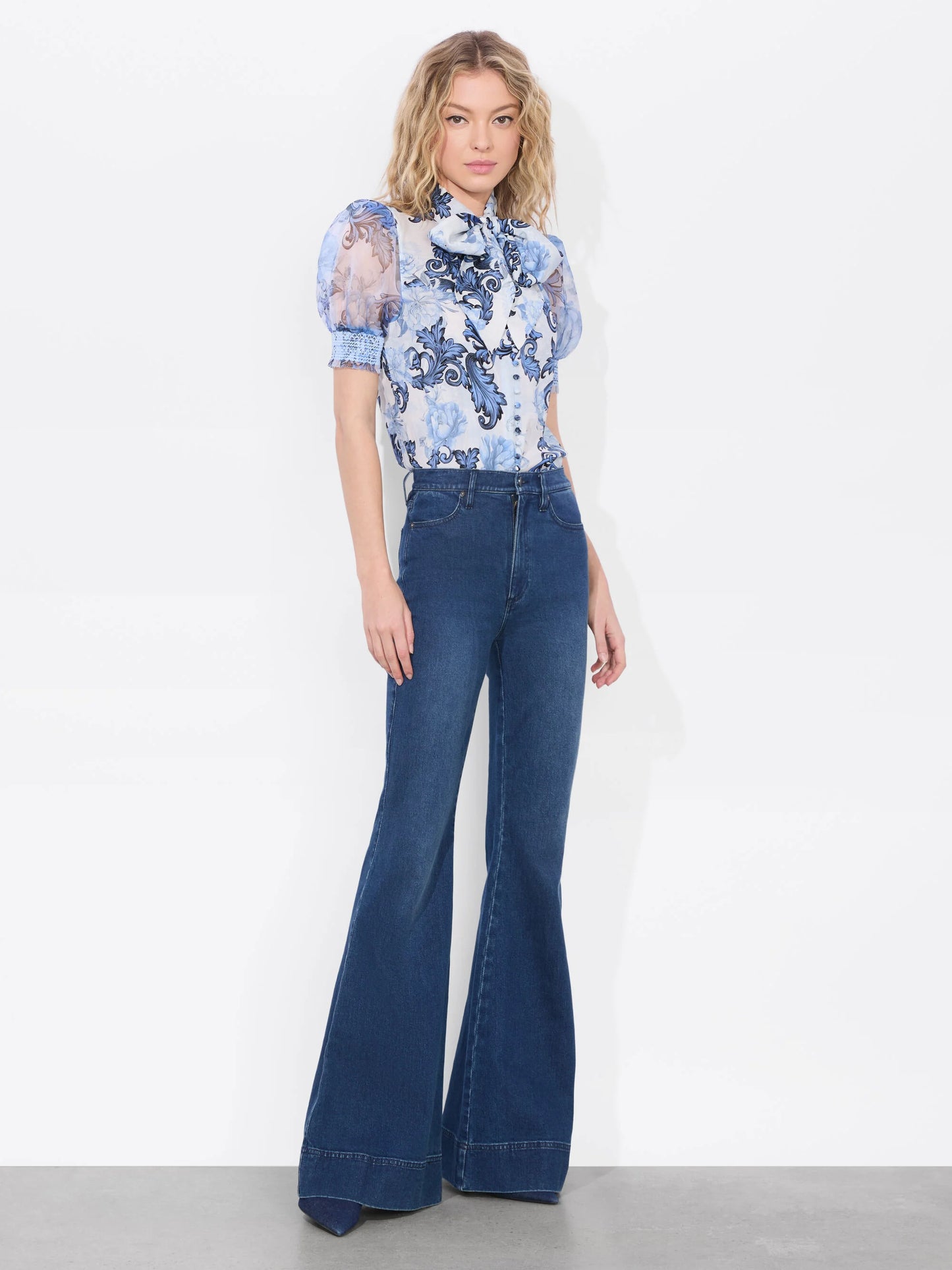 Alice and Olivia Brentley Blouse in Blue size S