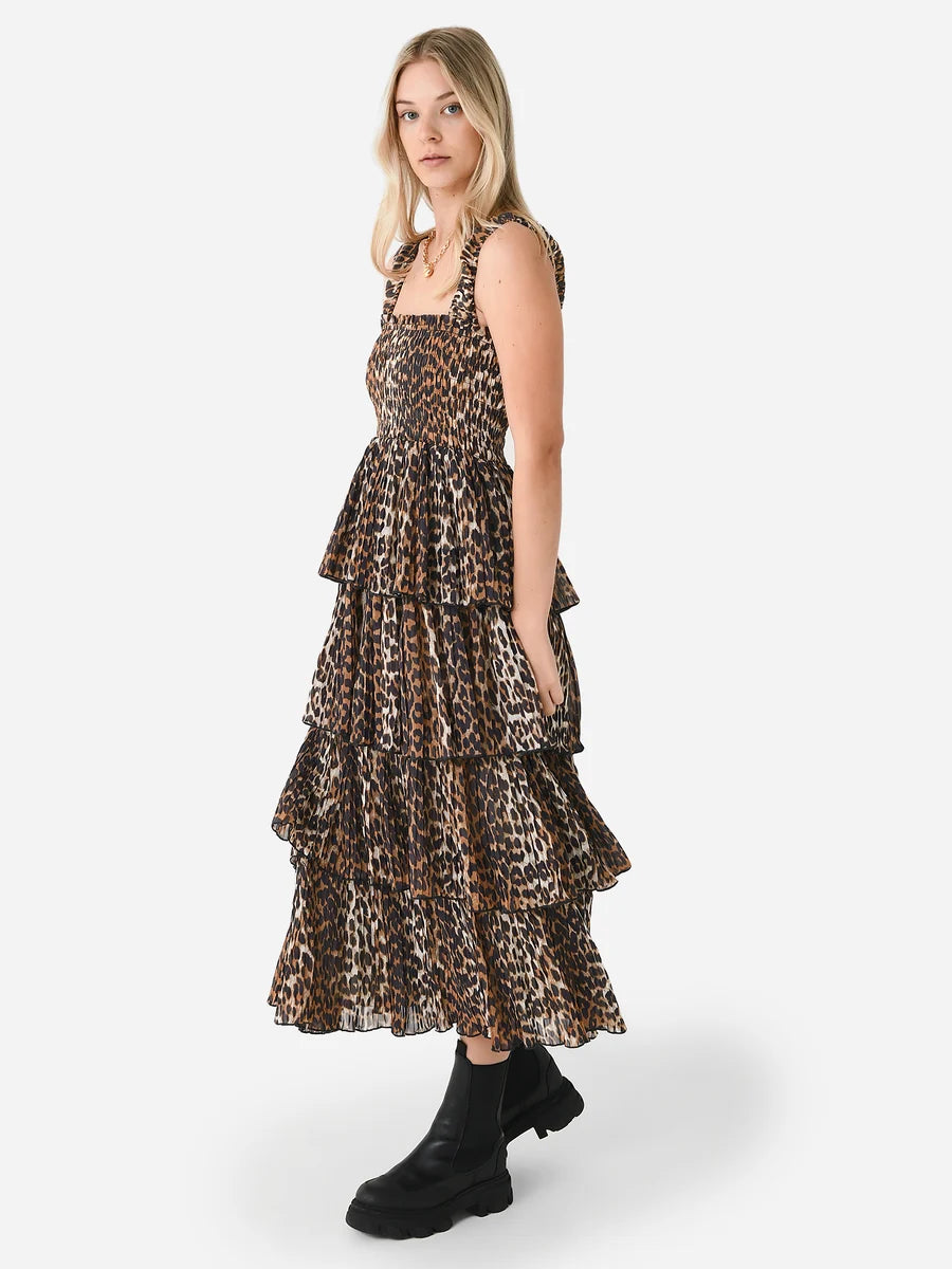 Ganni Pleated Georgette Flounce Smock Midi Dress in Leopard size 34 US 2