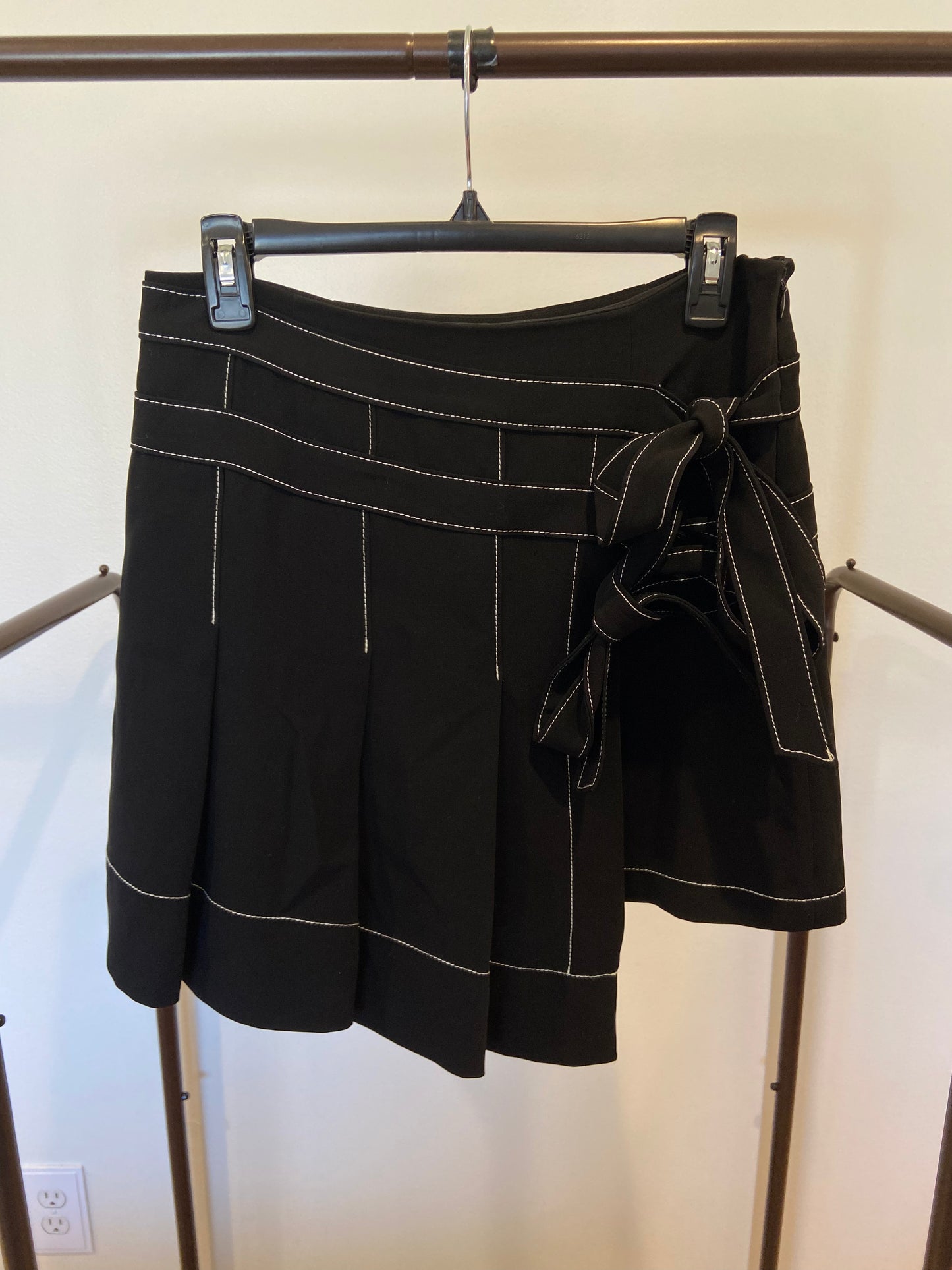 Cinq a Sept Ingrid Assymetrical Skirt size 6
