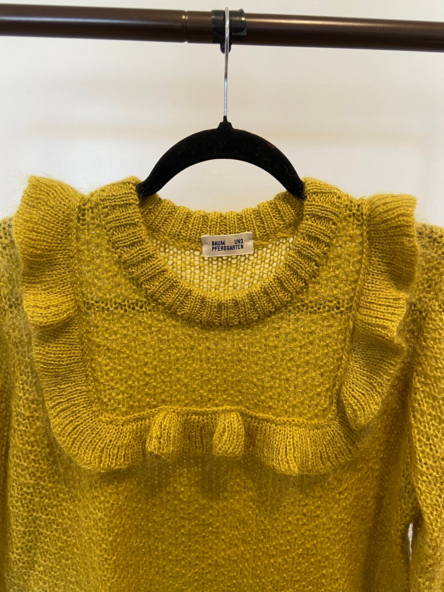 Baum Und Pferdgarten Telluride Ruffle Pullover Sweater size M