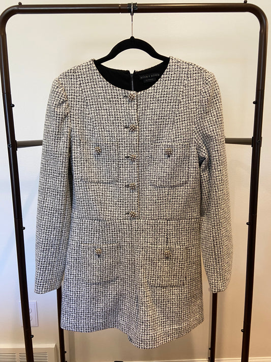Alice and Olivia Shiloh Button Front Romper size 8