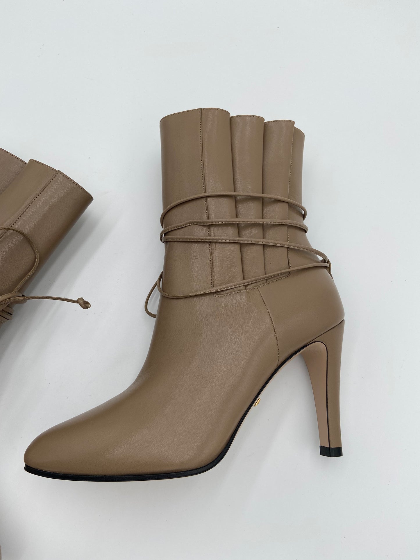 Gucci Malaga Kid Pleated Heeled Boots size 36.5