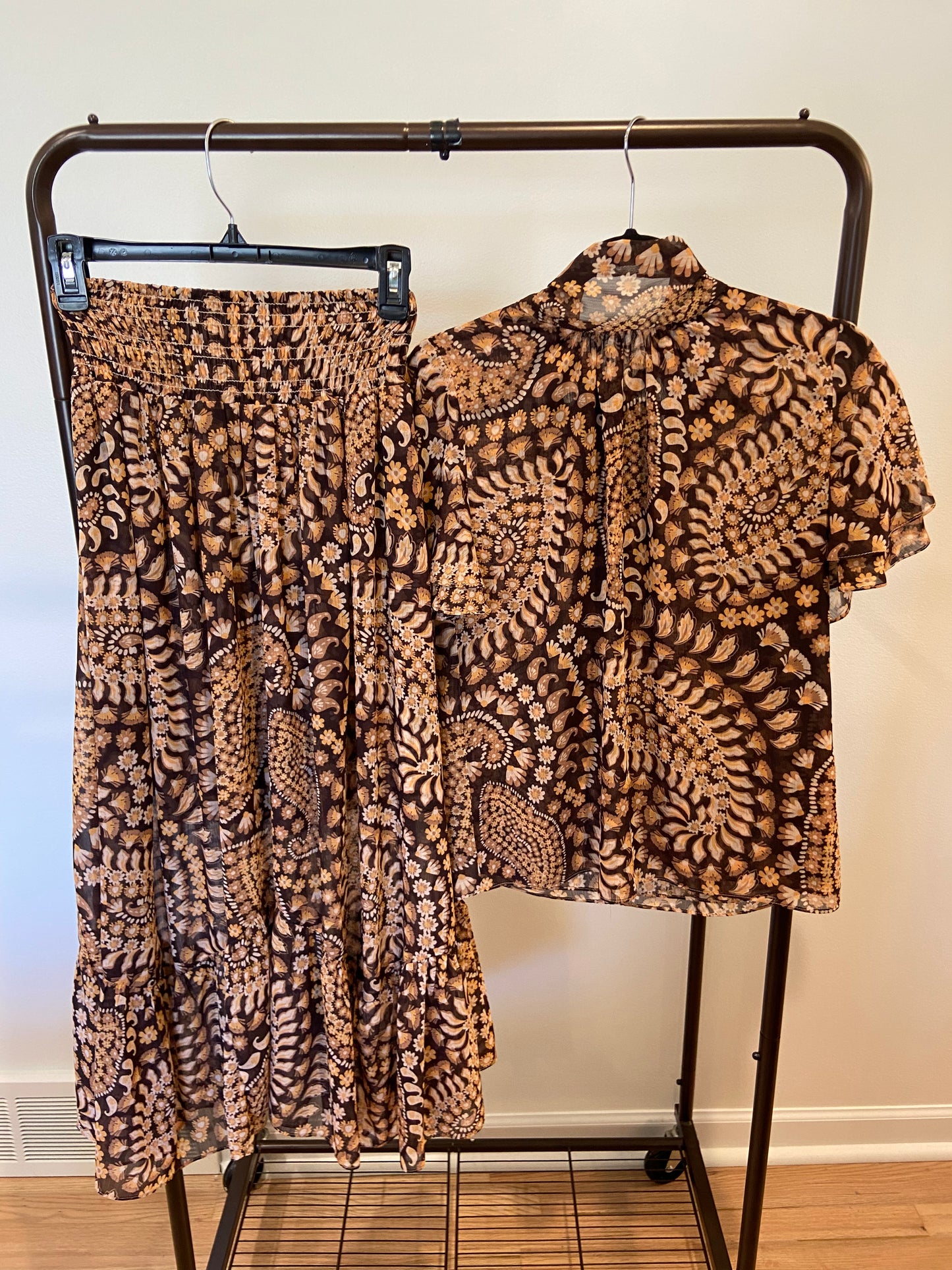 Misa Los Angeles Kaye Top and Agyness Skirt Set size XXS