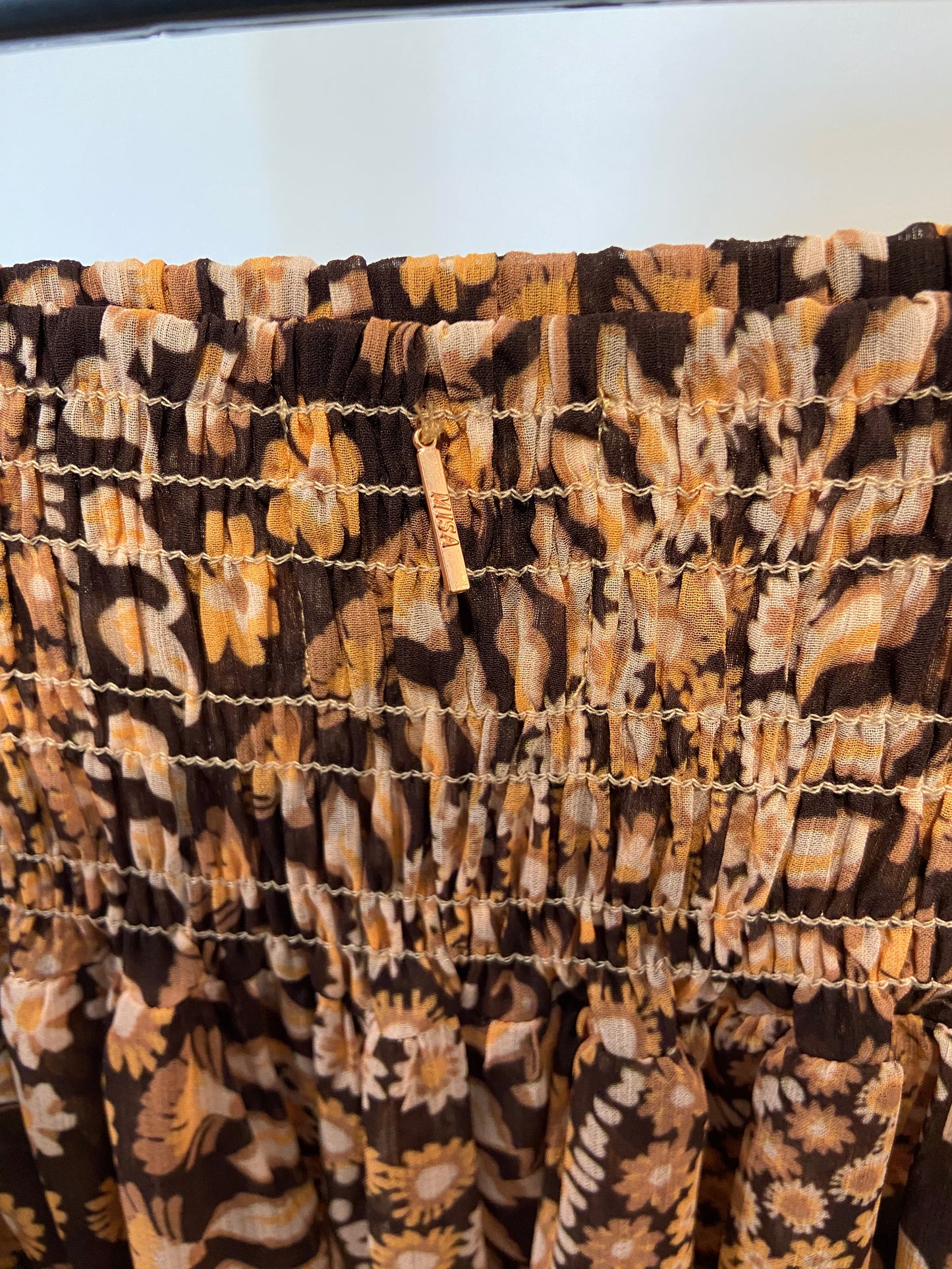 Misa Los Angeles Kaye Top and Agyness Skirt Set size XXS