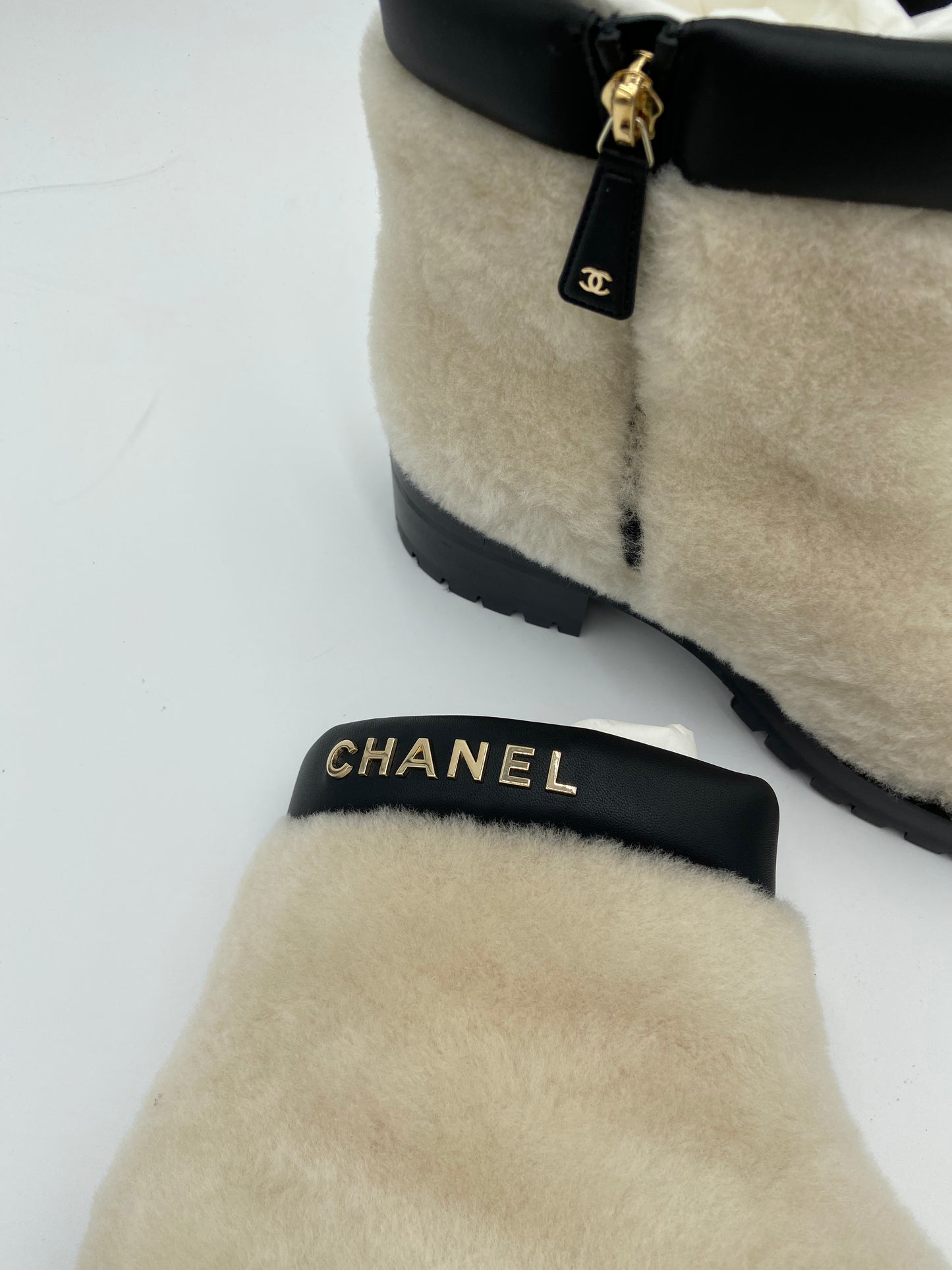 Chanel Shearling Lambskin Ivory Metal Logo Ankle Boots size 41
