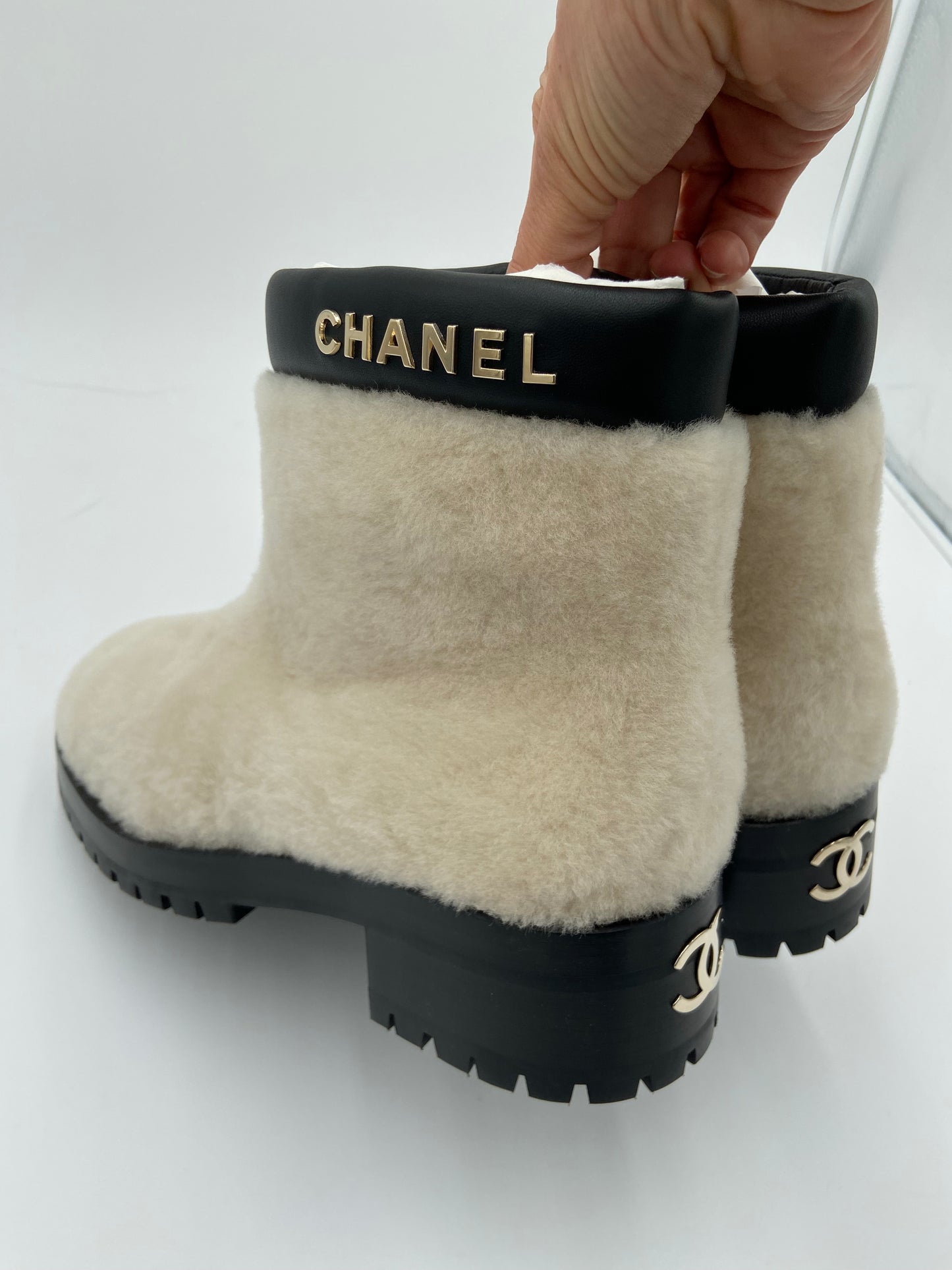 Chanel Shearling Lambskin Ivory Metal Logo Ankle Boots size 41
