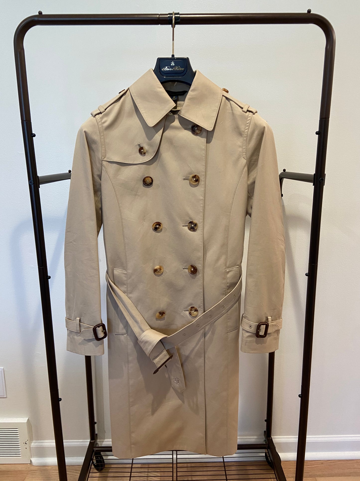Brooks Brothers Water Repellent Trench Coat With Zip-Out Lining size 6 PETITE