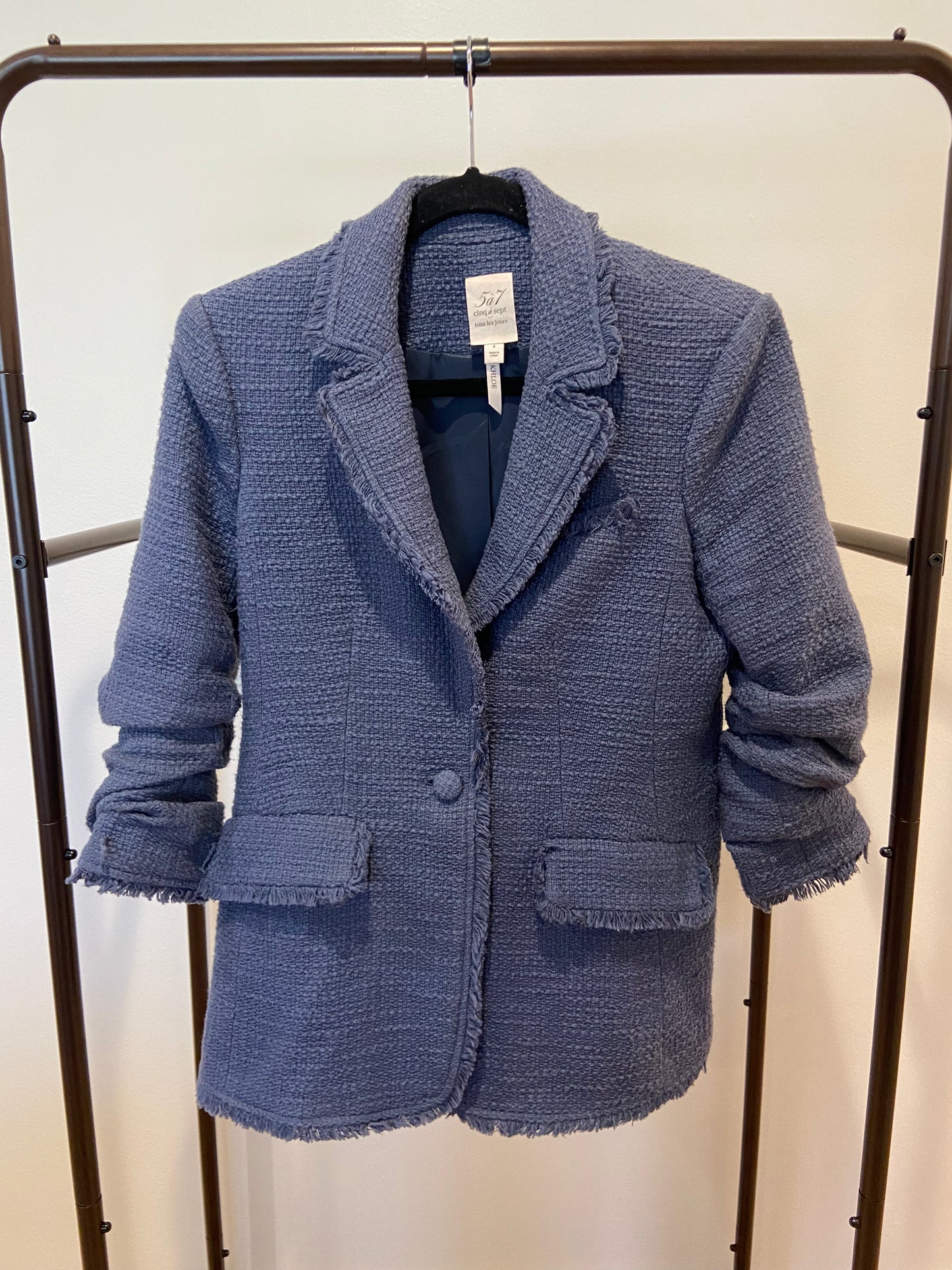 Cinq a Sept Boucle Khloe Blazer size 4