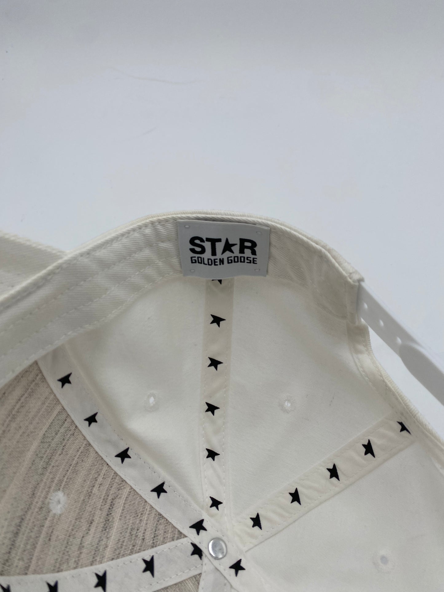 Golden Goose White Cap with Star One size
