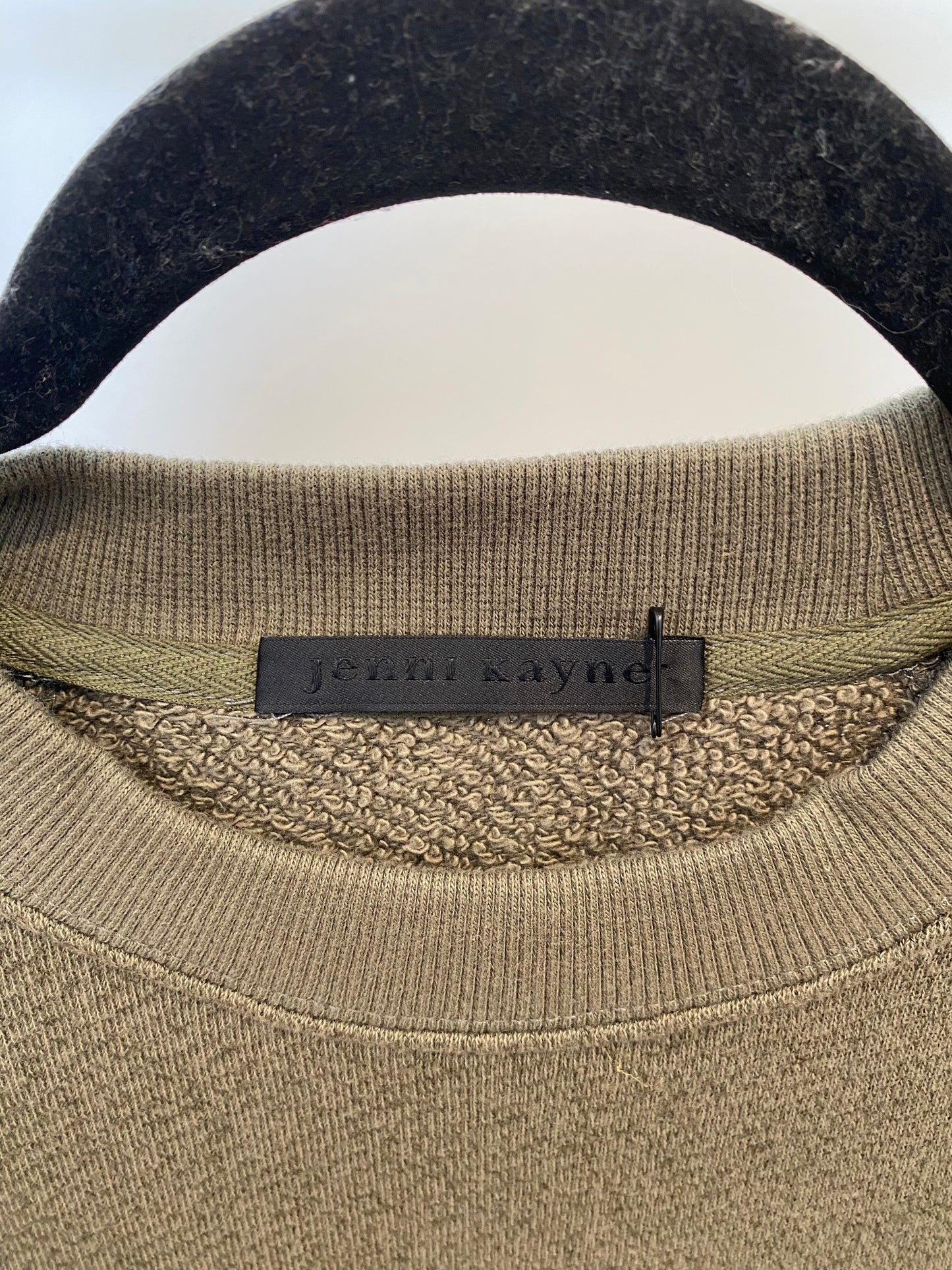 Jenni Kayne Saturday Sweatshirt in Olive Green size XS