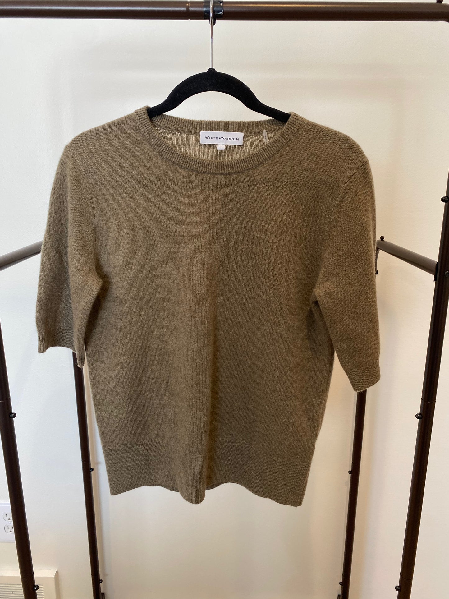 White and Warren Cashmere Tee size S