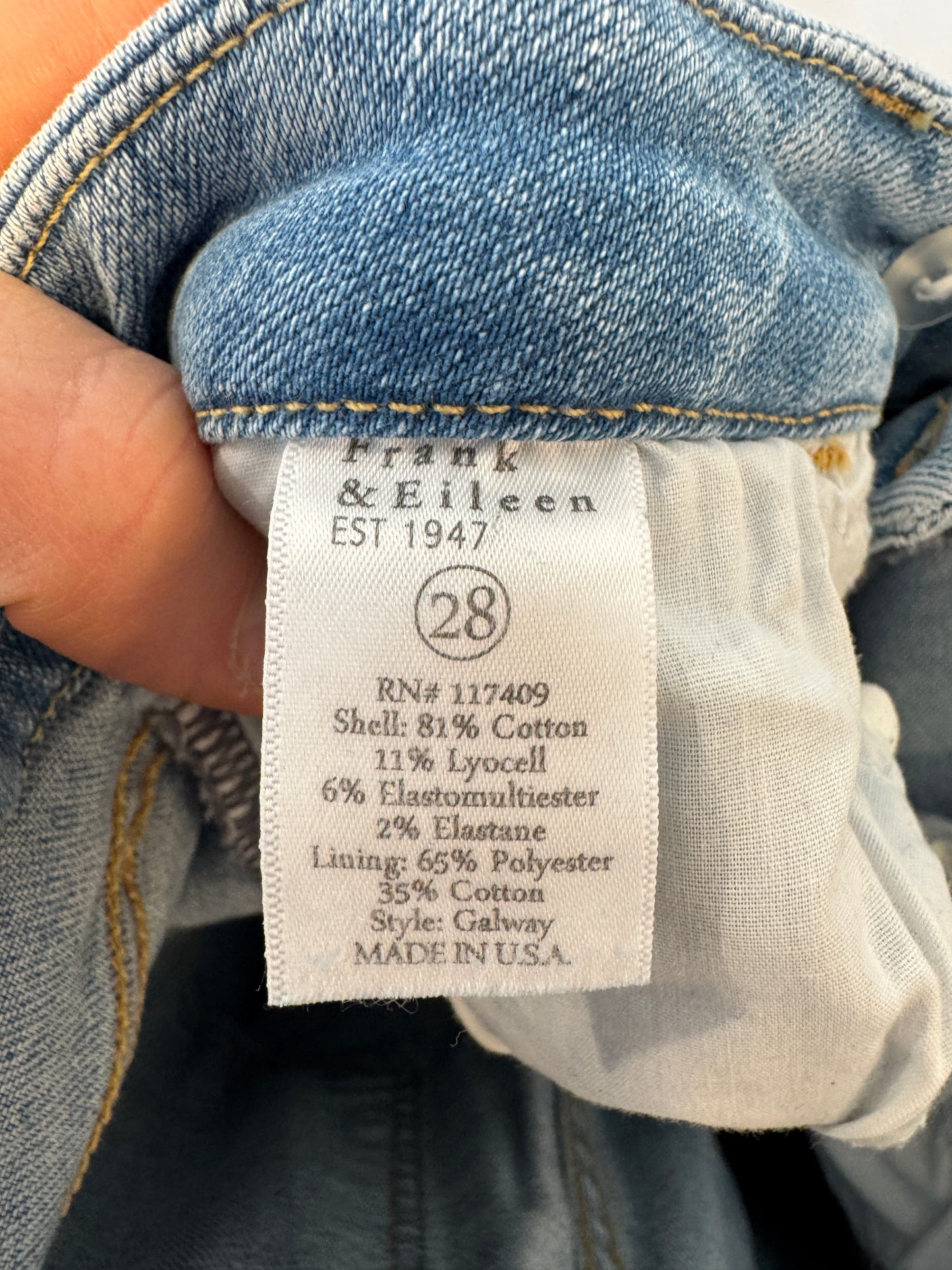 Frank and Eileen Galway Jeans size 28