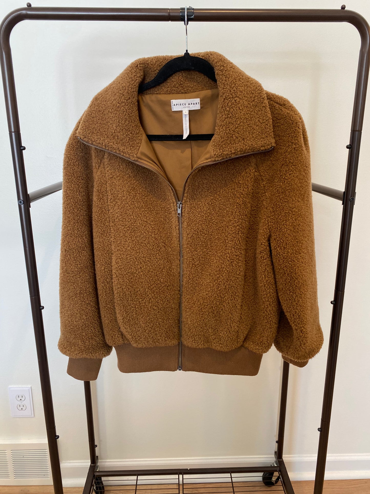 Apiece Apart Amager Sherpa Bomber size M