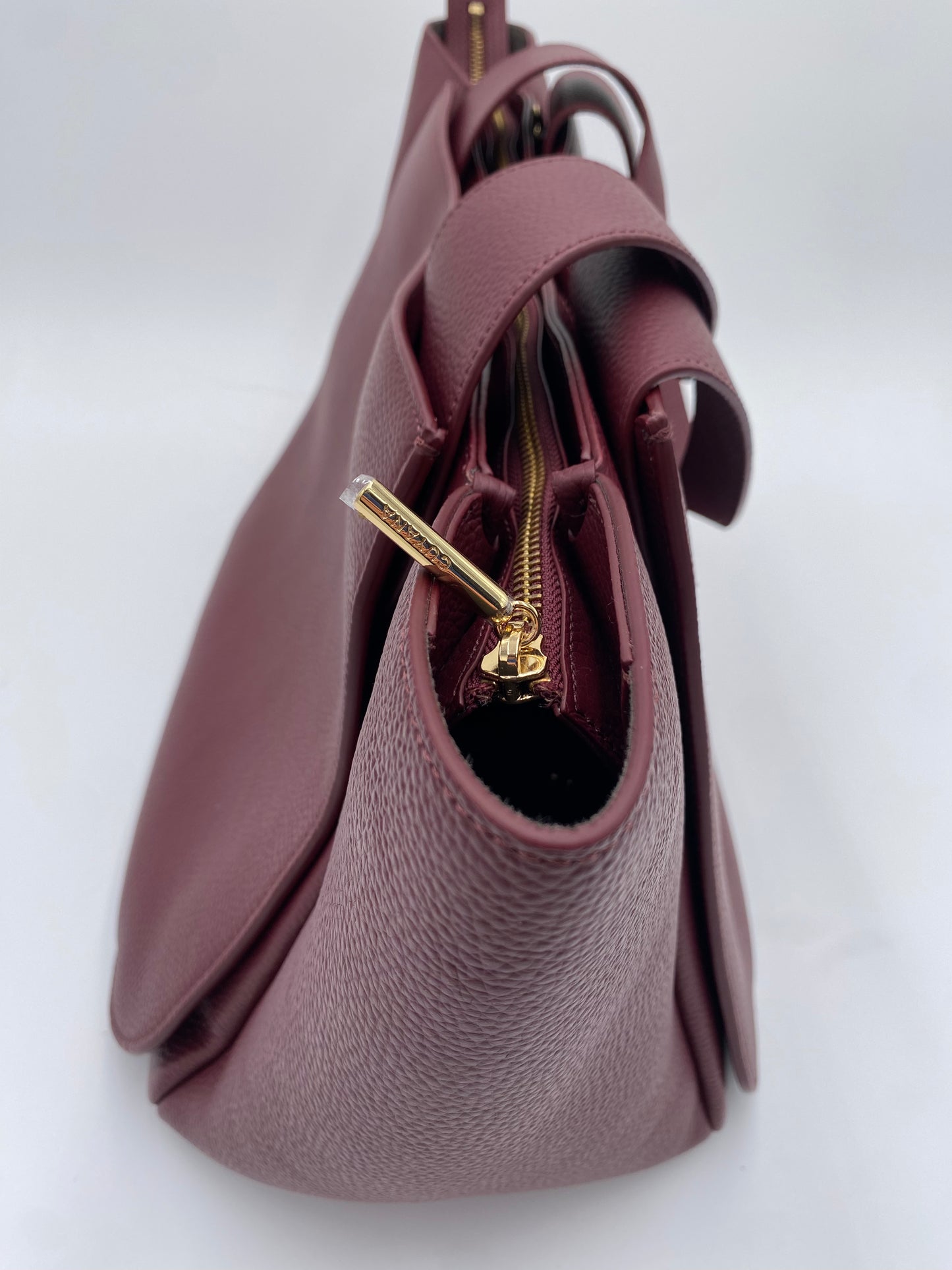 Cuyana Mila Satchel in Burgundy