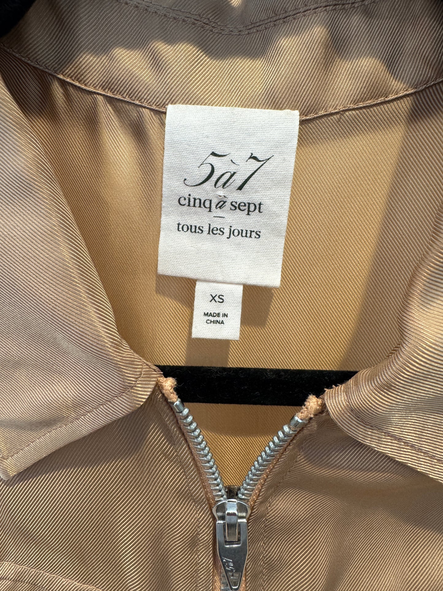 Cinq a Sept Holly Short-Sleeve Sateen Jacket size XS