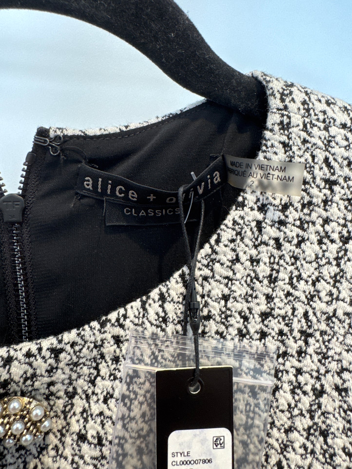 Alice and Olivia Shiloh Button Front Romper size 2