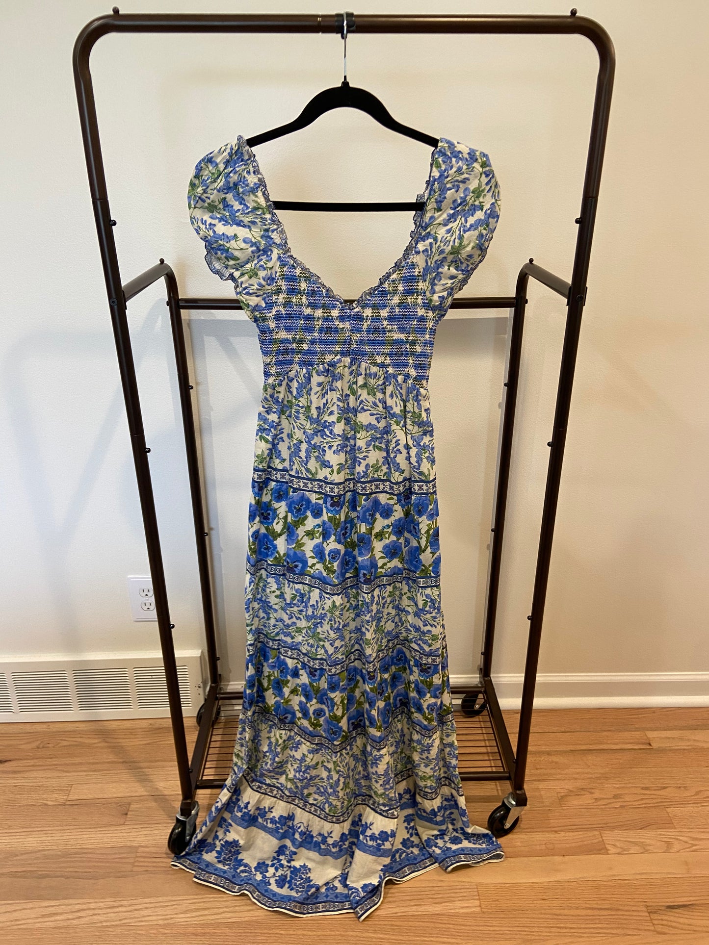 Alice and Olivia Rosalyn Puff Sleeve Maxi Dress size 0