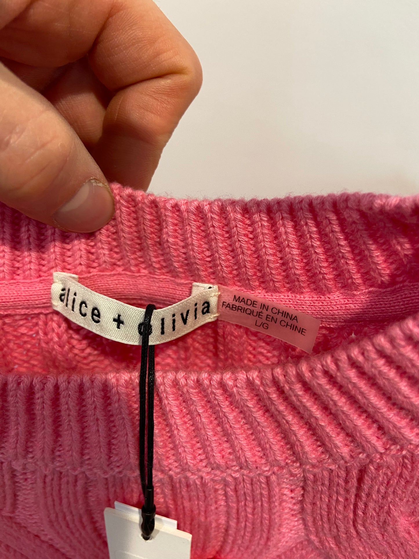 Alice + Olivia Beau Bow-Embellished Cable-Knit Sweater size L