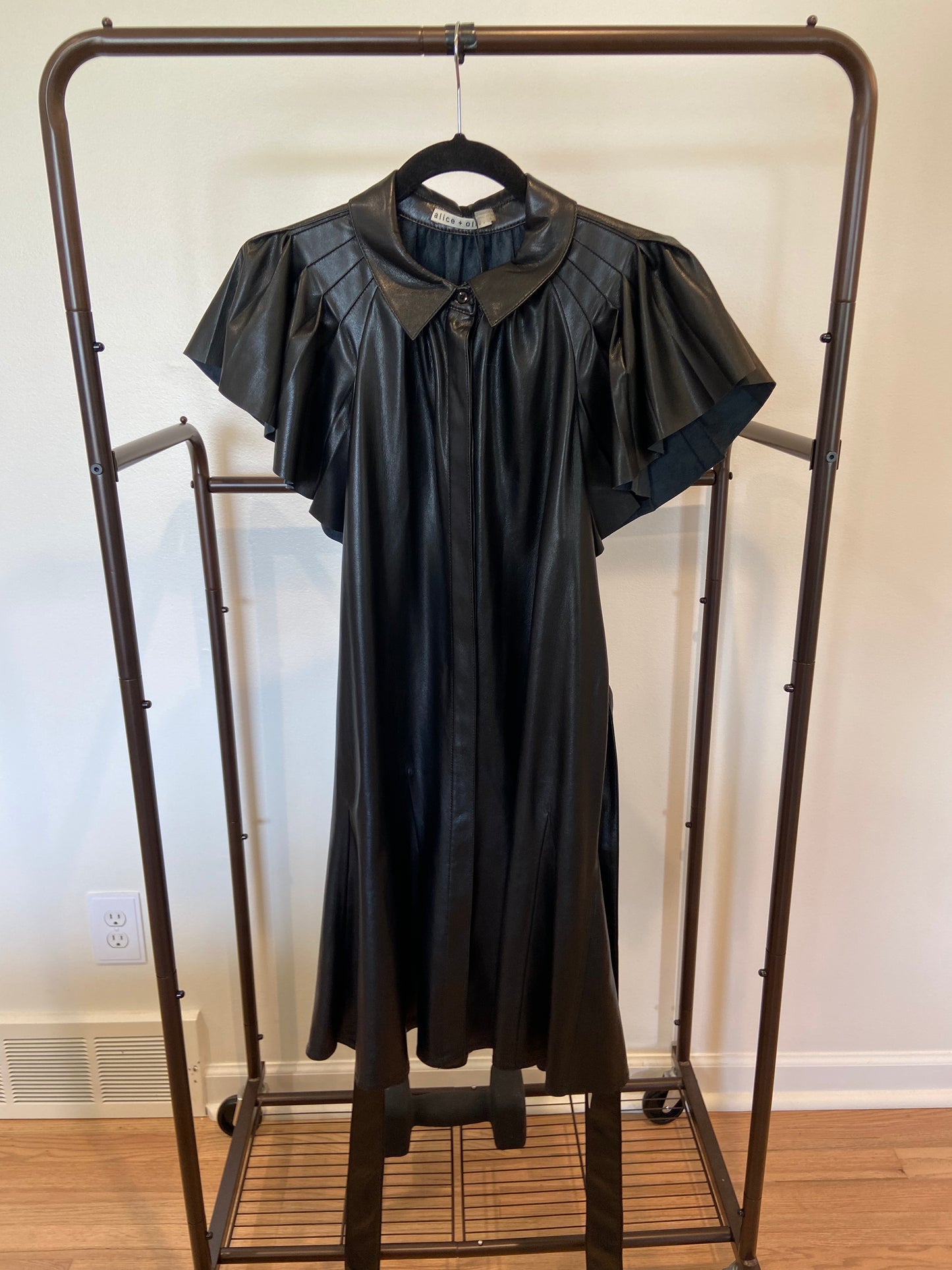 Alice and Olivia McKell Flutter Sleeve Mini Dress Vegan Leather size 8