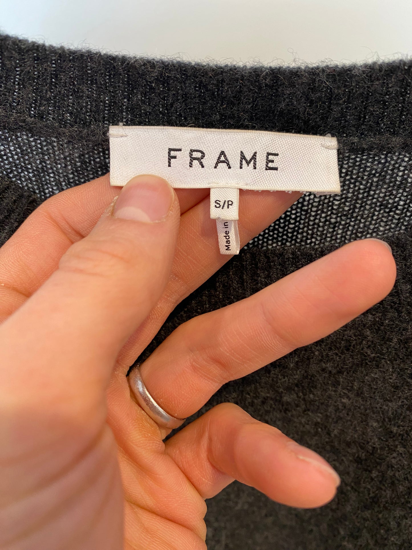 Frame Ruched Sleeve Cashmere Sweater Top size S
