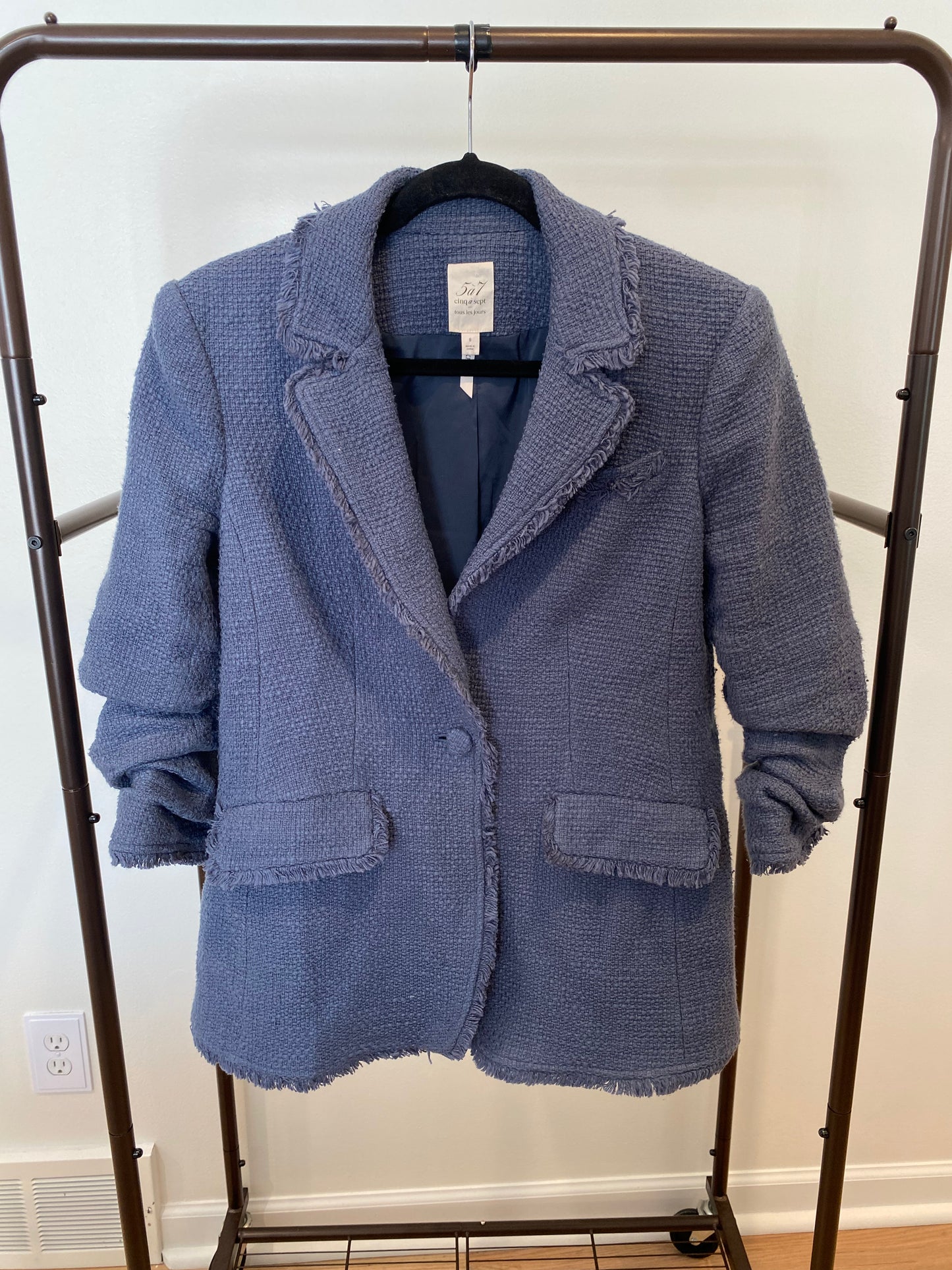 Cinq a Sept Boucle Khloe Blazer size 8