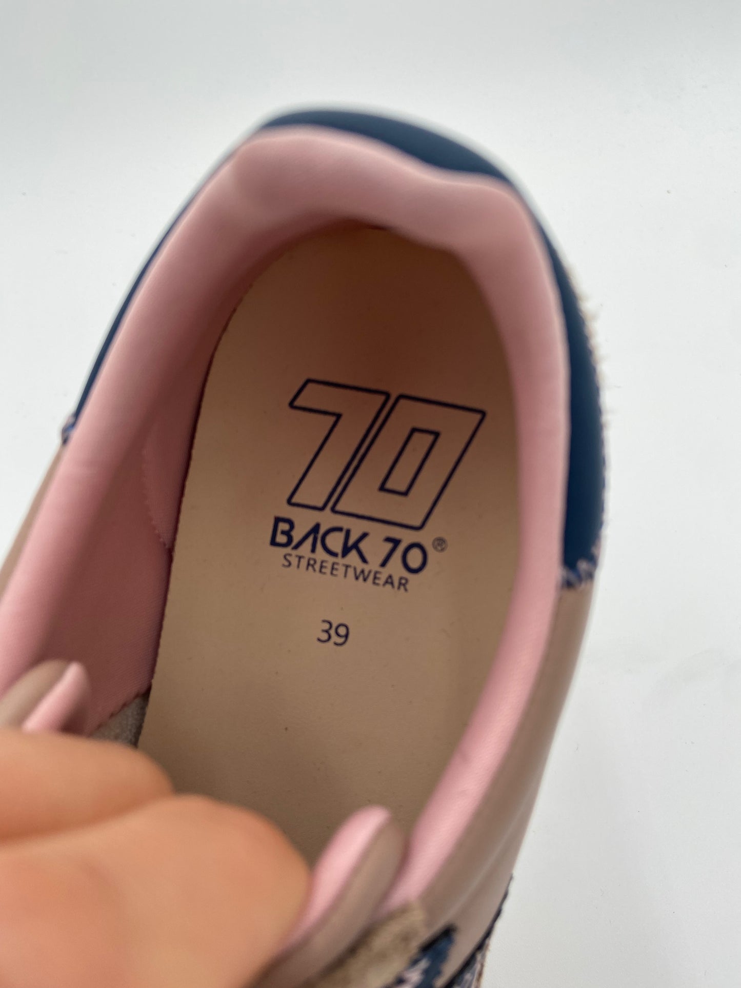 Back70 Jogger Z Camel Pink Sneakers size 39