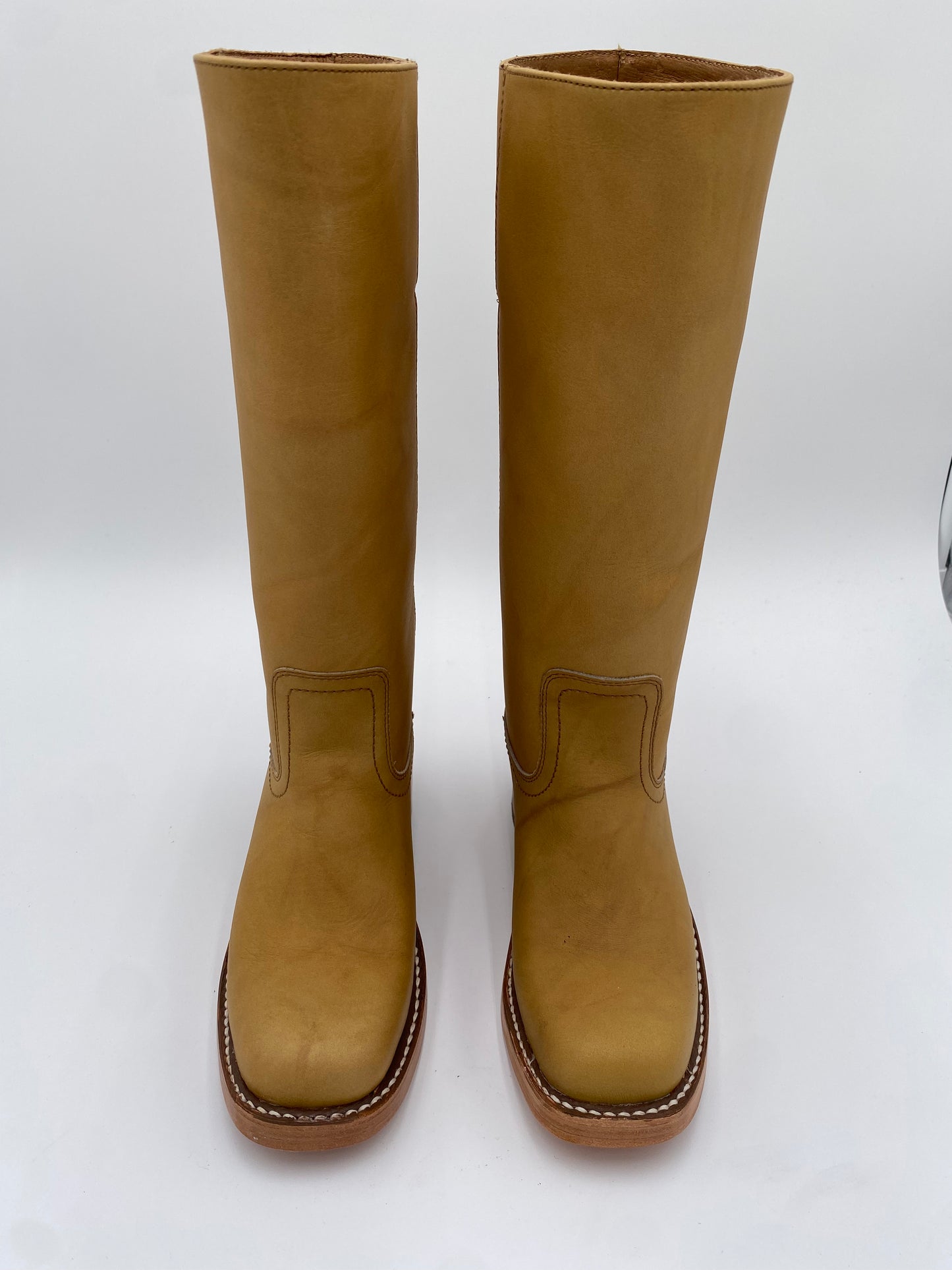 Frye Campus 14L Banana Boots size 6.5