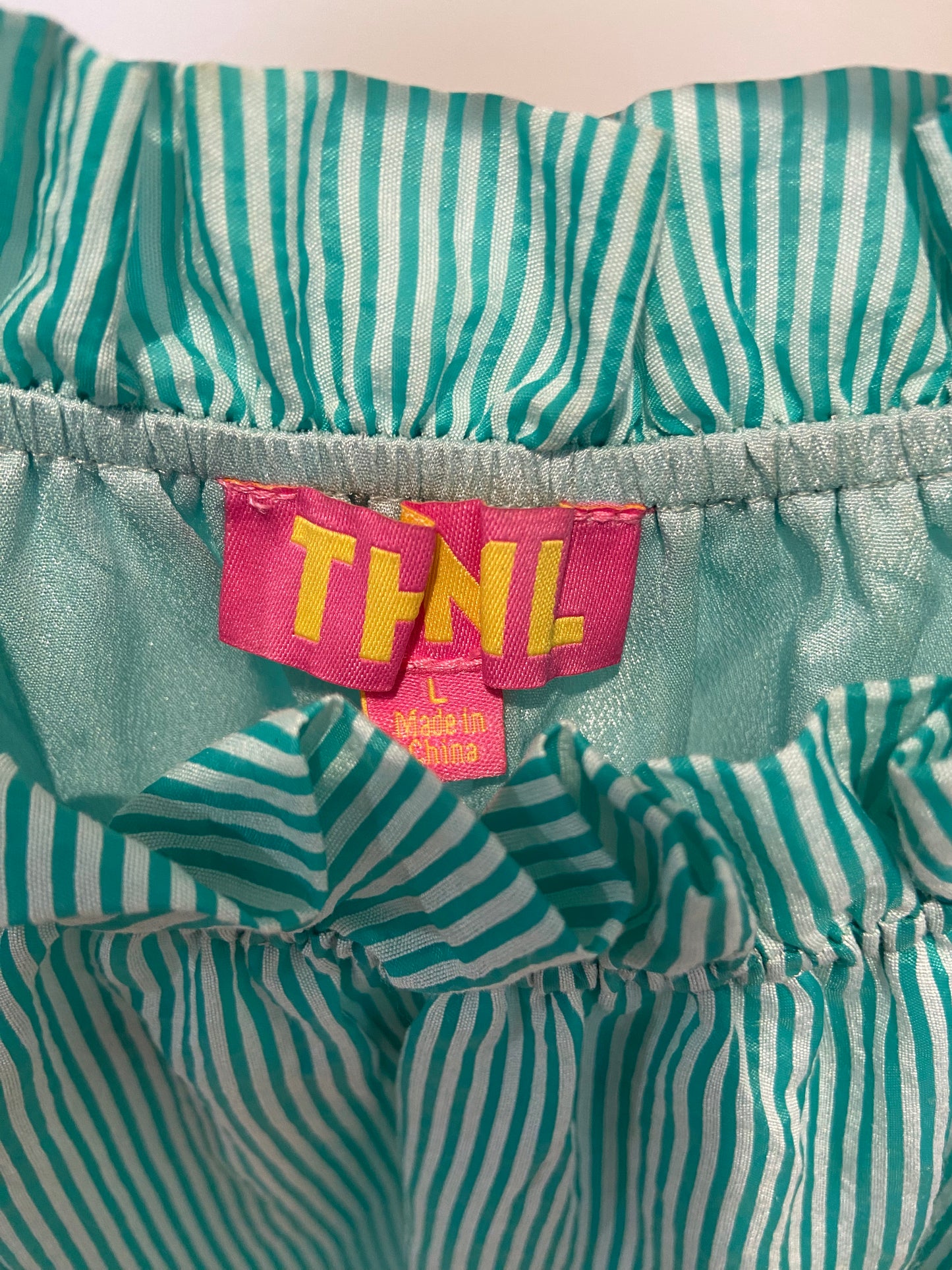 THML Puff Sleeve Embroidered Top size L
