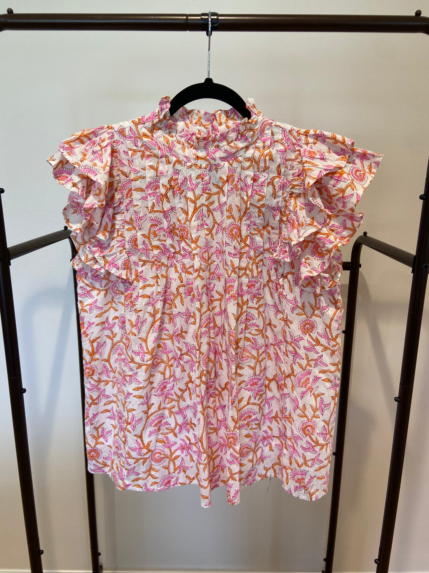 SLV Ruffle Blouse size One Size