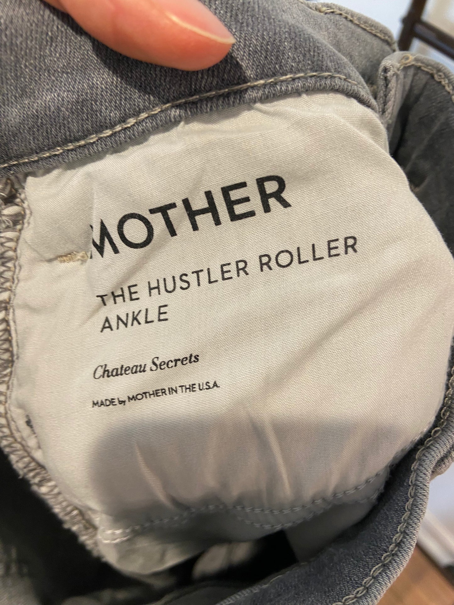 Mother The Hustler Roller Ankle Jeans size 27