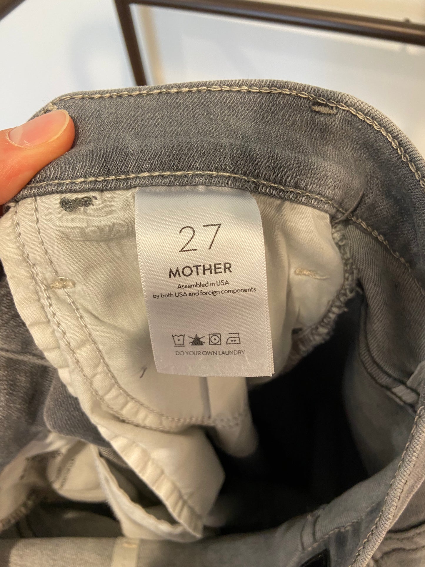 Mother The Hustler Roller Ankle Jeans size 27