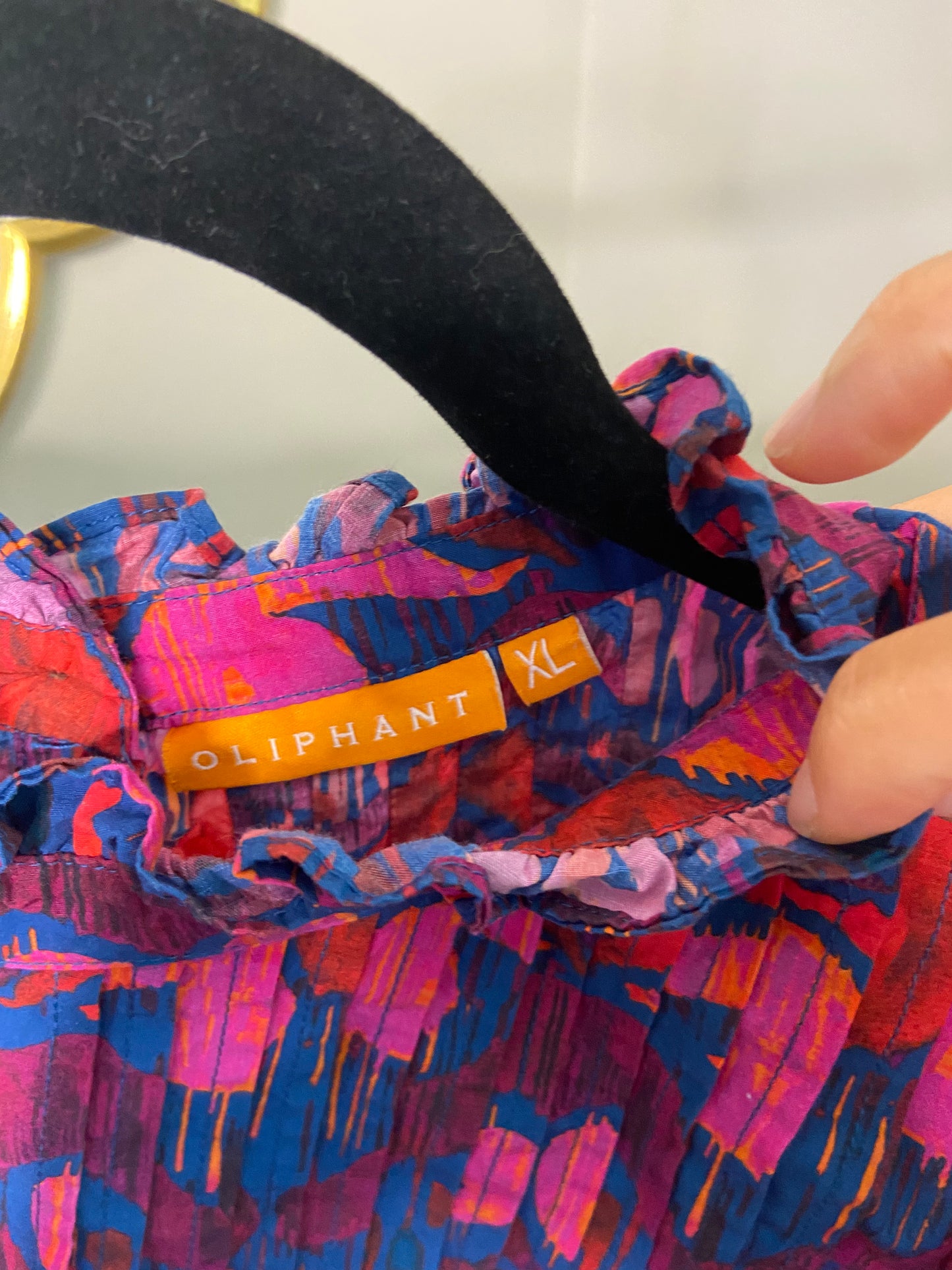 Oliphant Pintuck Ruffle Top size XL