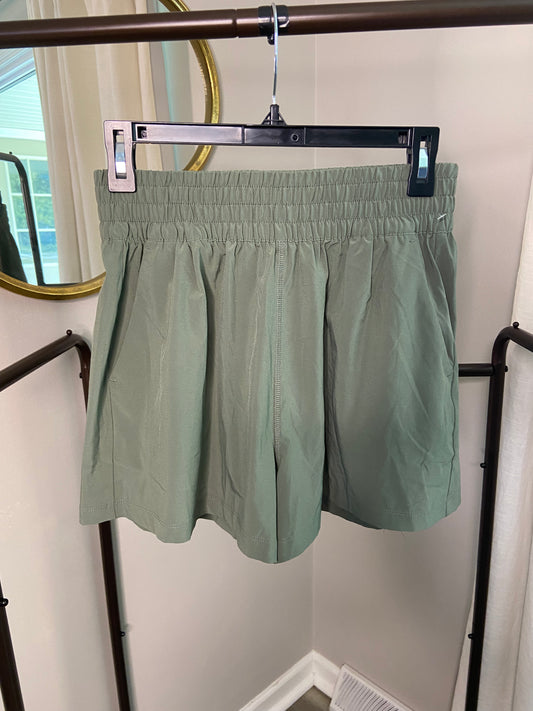 Vuori Villa Shorts size S