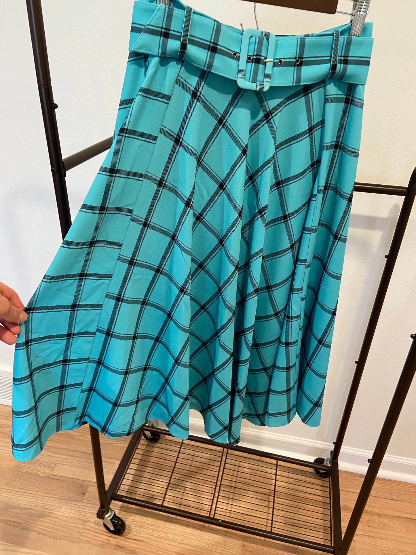 Alice + Olivia Parcell Flared Midi Skirt size 4