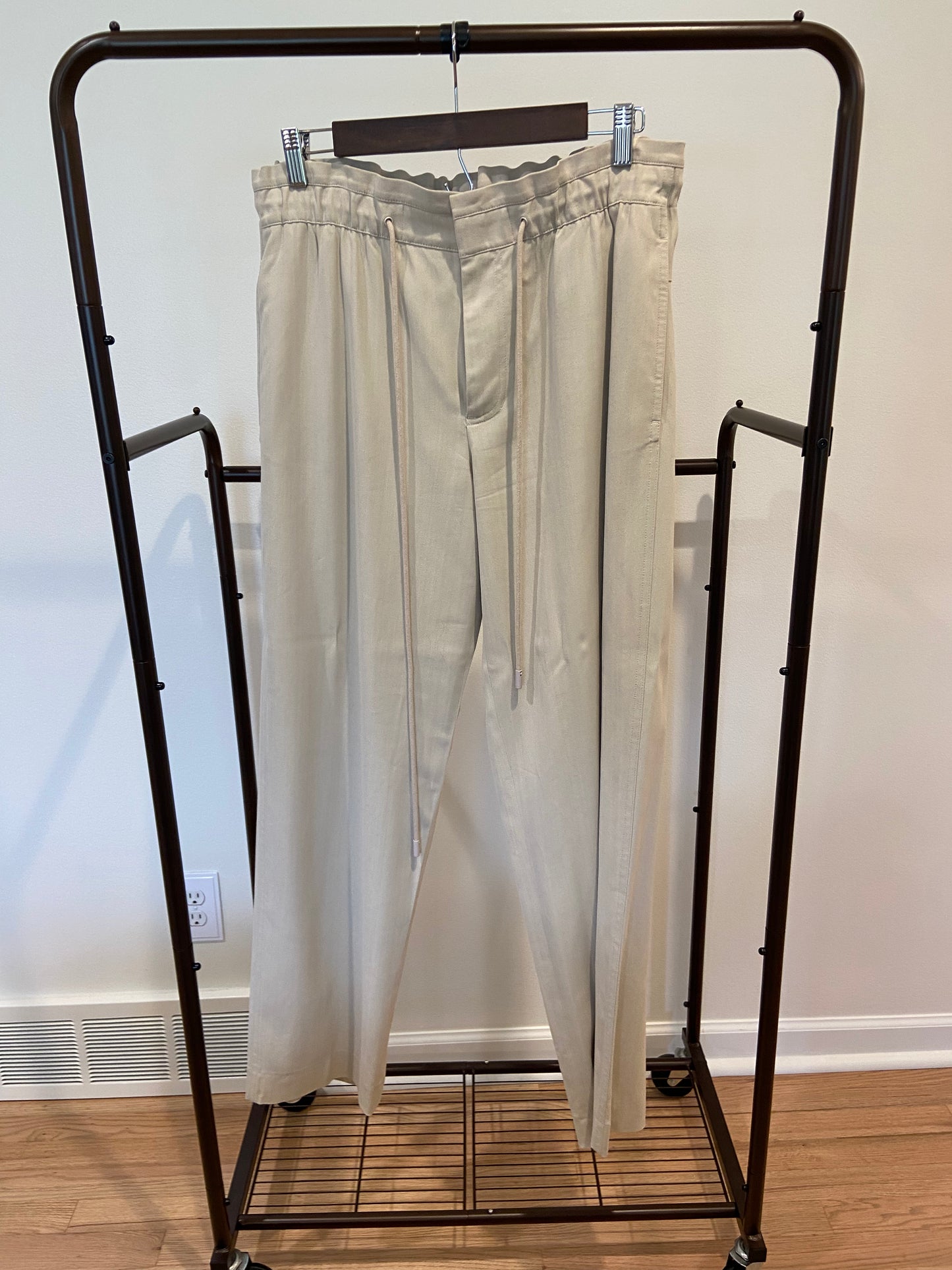 Vince Drawstring Wide Leg Pants In Horchata size 10