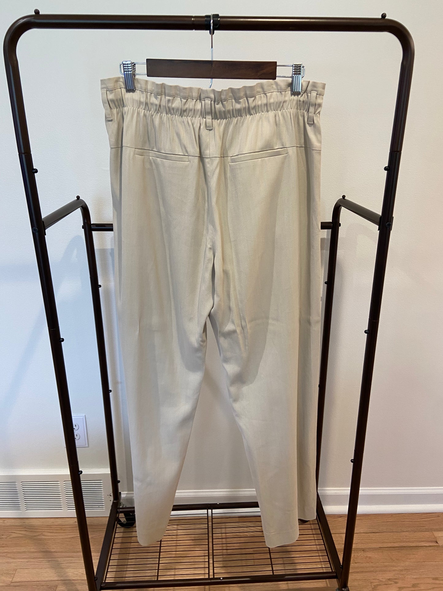 Vince Drawstring Wide Leg Pants In Horchata size 10