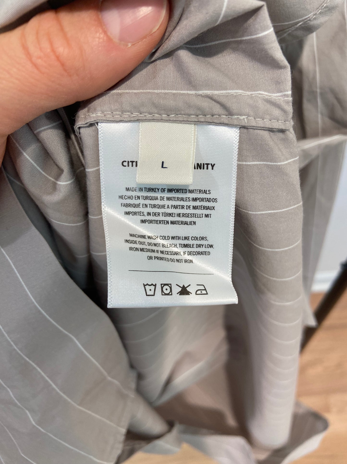 Citizens of Humanity Kayla Shirt in Tailor Grey Stripe size L
