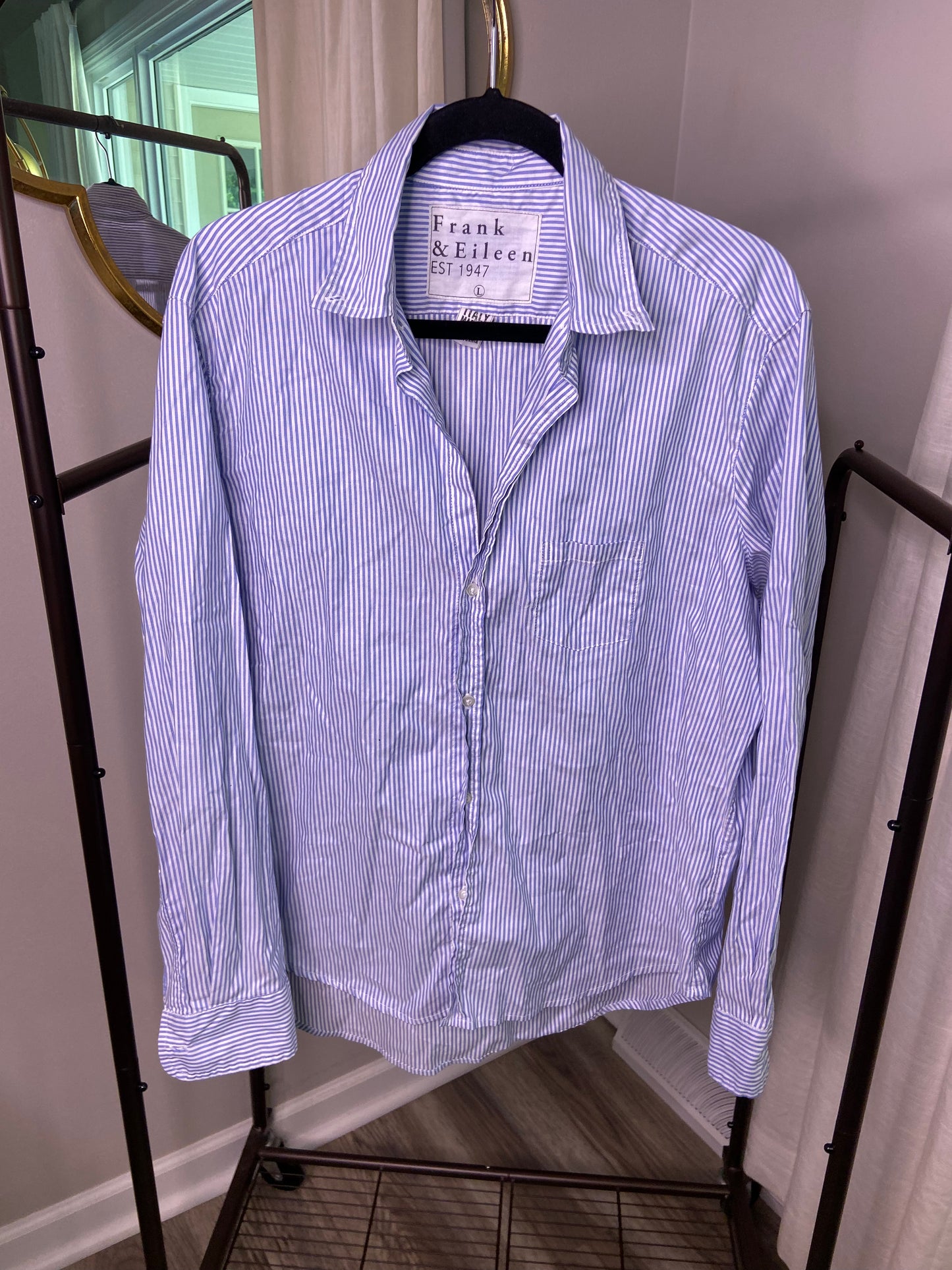 Frank and Eileen "Eileen" Striped Button Down Shirt size L