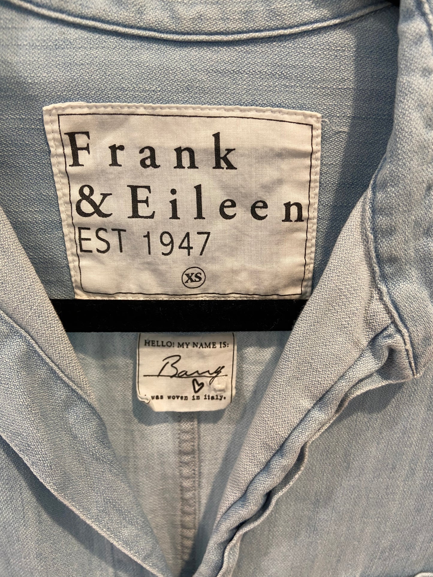 Frank & Eileen Barry Senim Button Up size XS