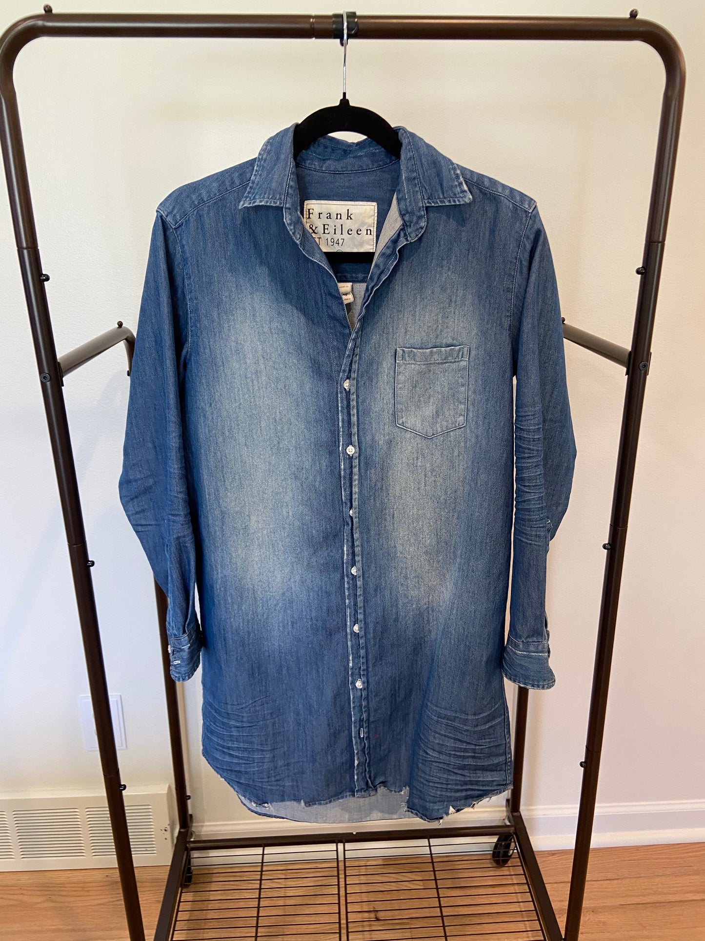 Frank & Eileen Mary Denim Shirt Dress in Distressed Vintage Wash size XS