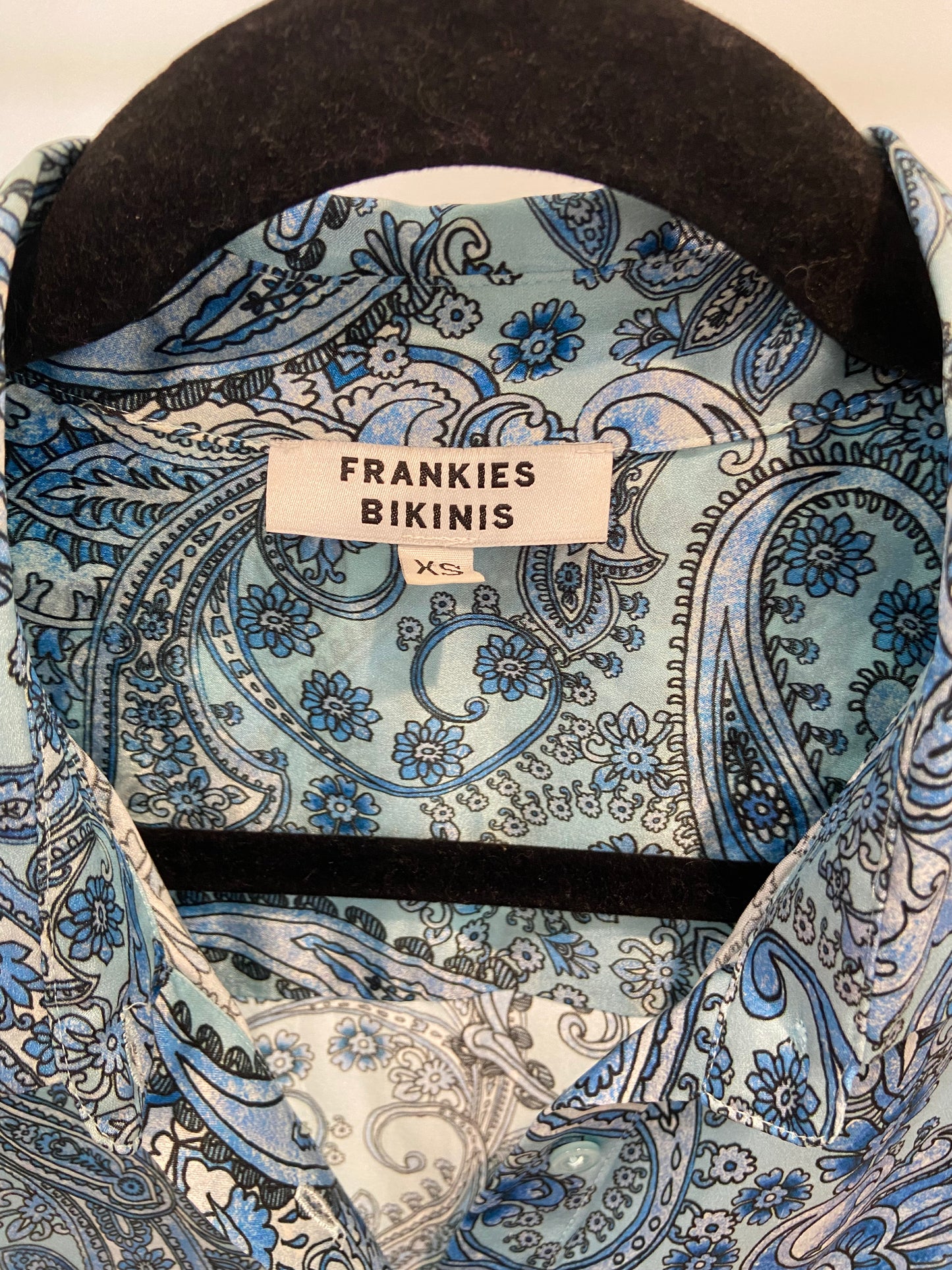 Frankies Bikinis Fifi Silk Button Up Shirt & Fifi Silk High Waist Boxer size XS/S
