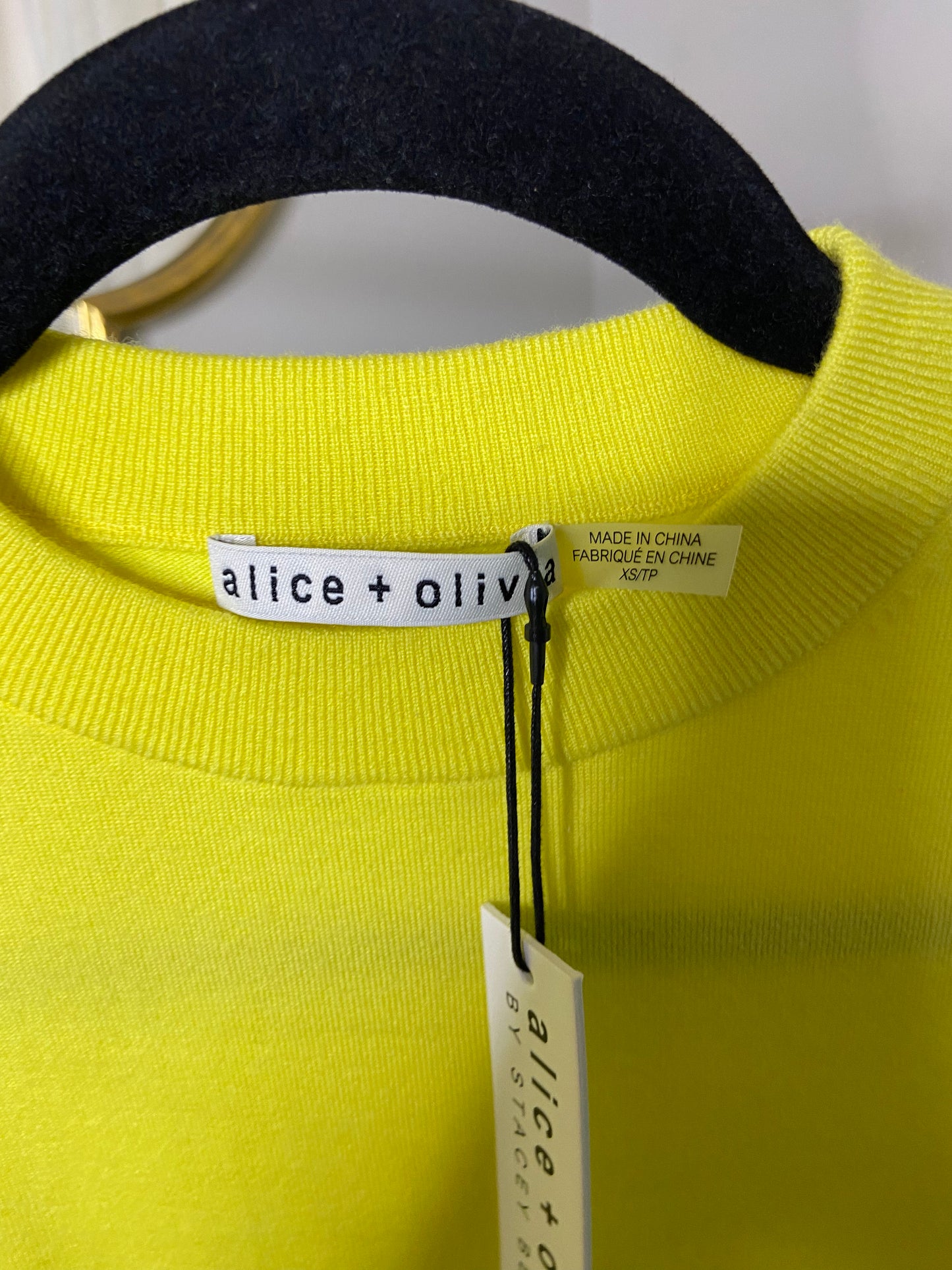 Alice and Olivia Yellow Sunflower Kirie Combination Sleeve Sweater size S