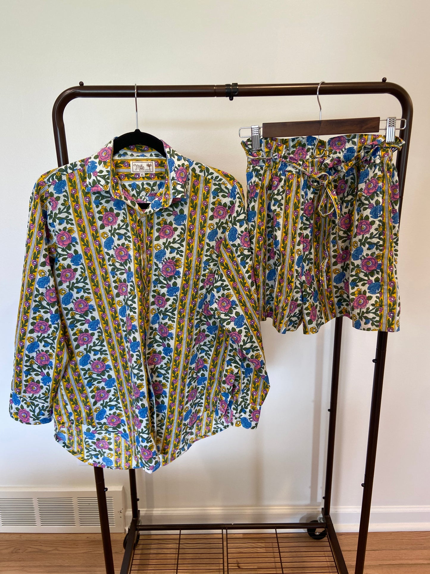 Mille Sofi shirt Alain Stripe with Cary Shorts size XS