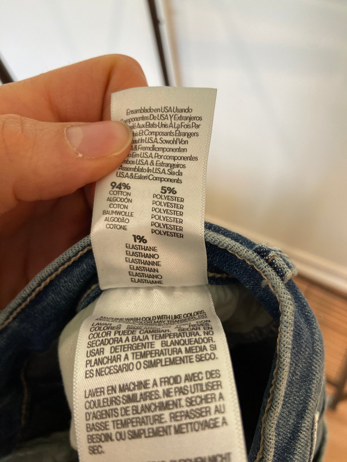 Mother The Hustler Ankle Fray Jeans size 28